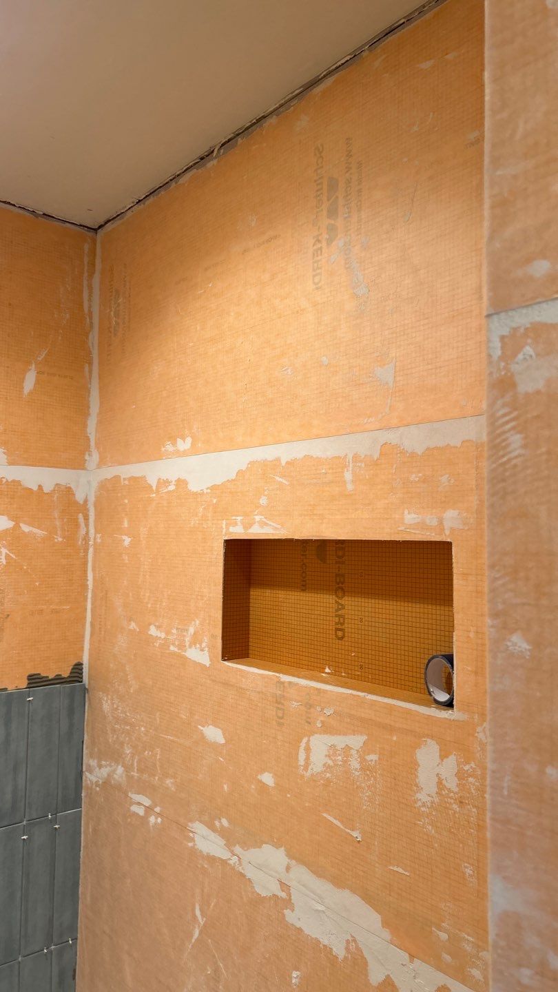 Double Shower Reno  by Footprints Floors of Nashville