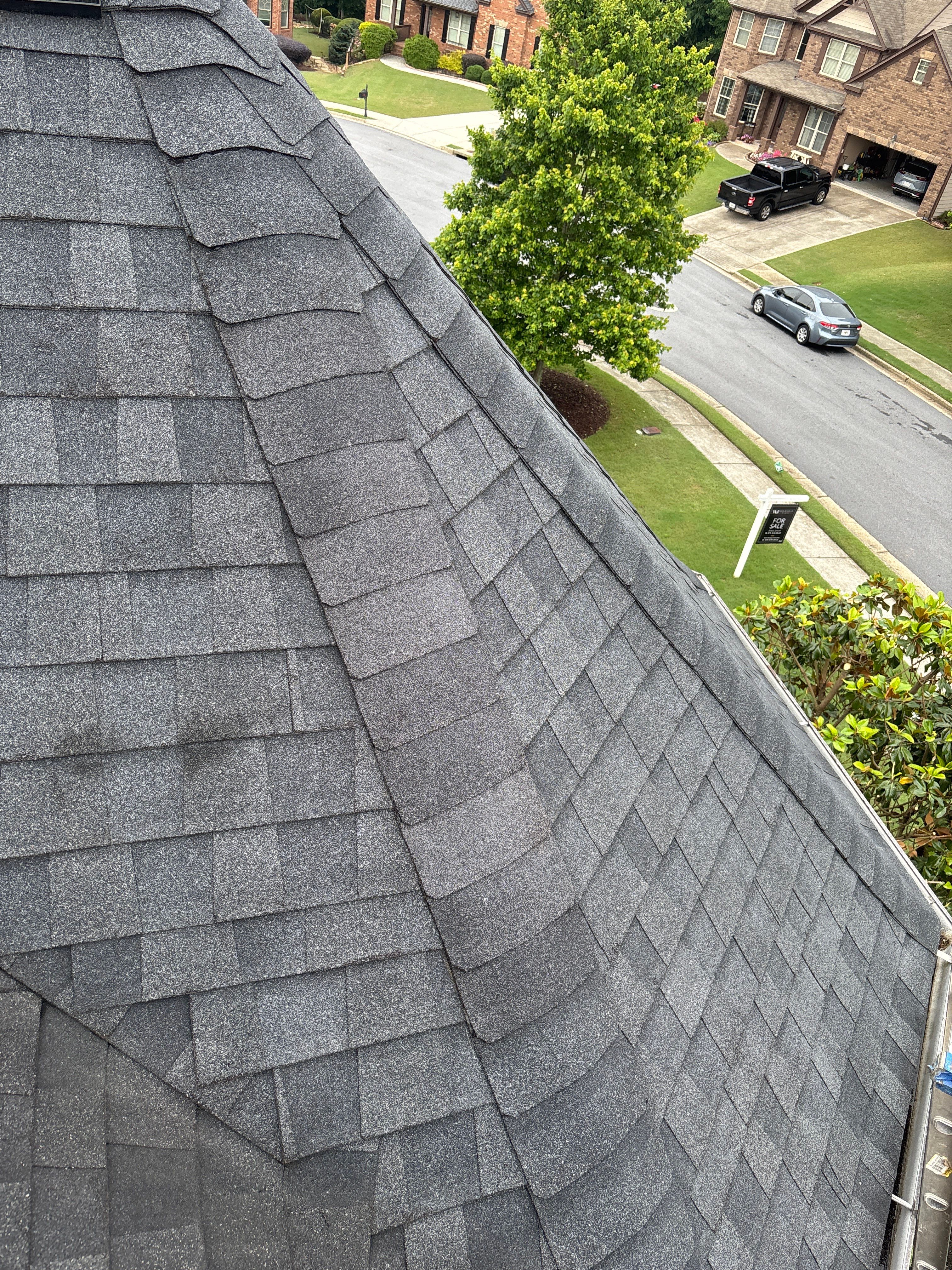 Wind Damage by Deerfield Roofing LLC