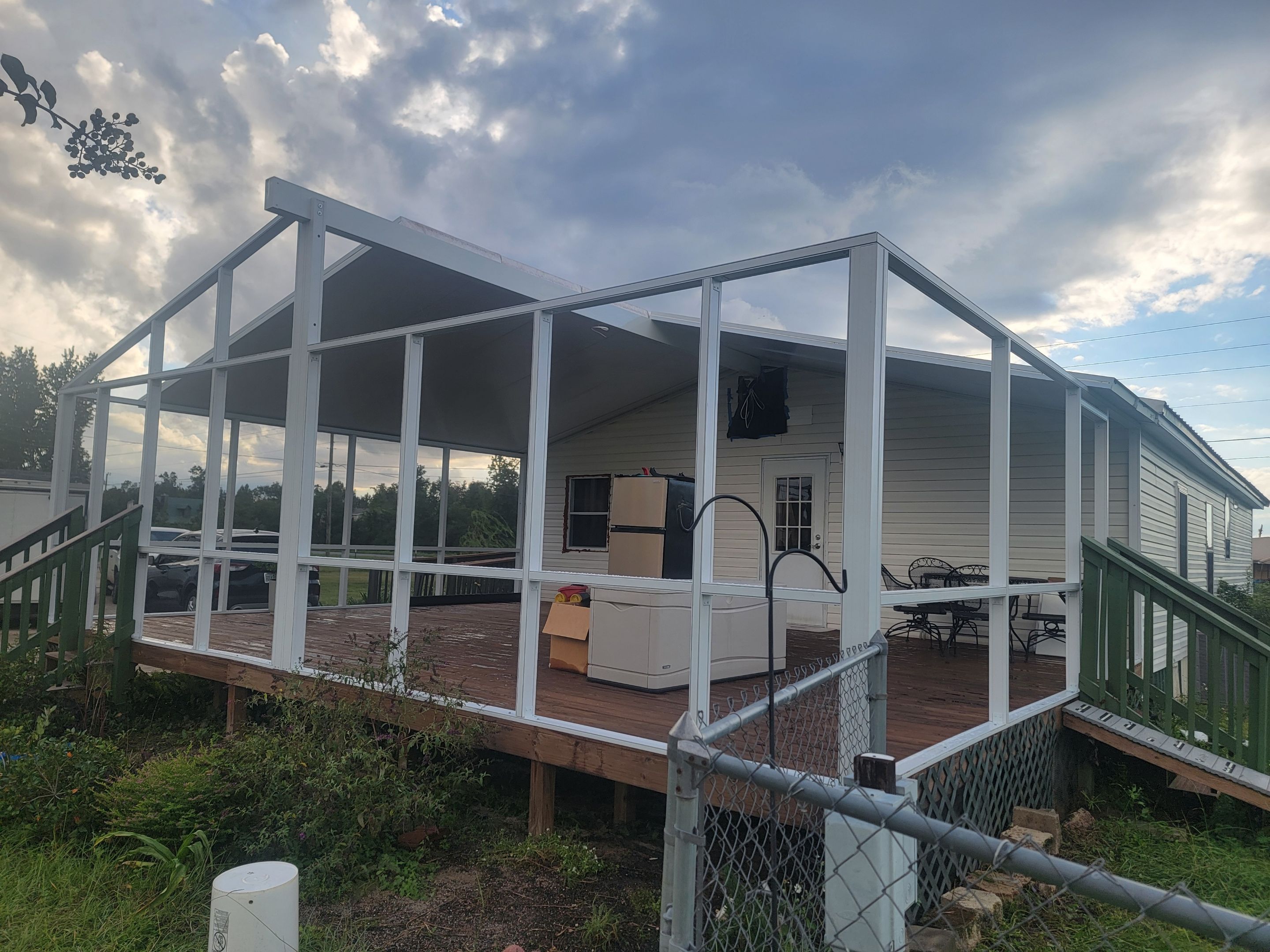 Cathedral Style Screen Room in Youngstown by Titan Sunrooms