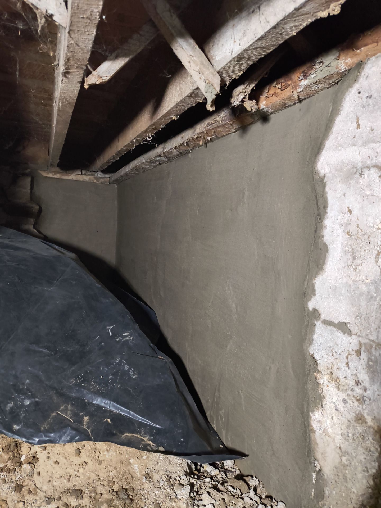 Crawl Space Interior/Exterior Waterproofing by Toledo Basement Repair 