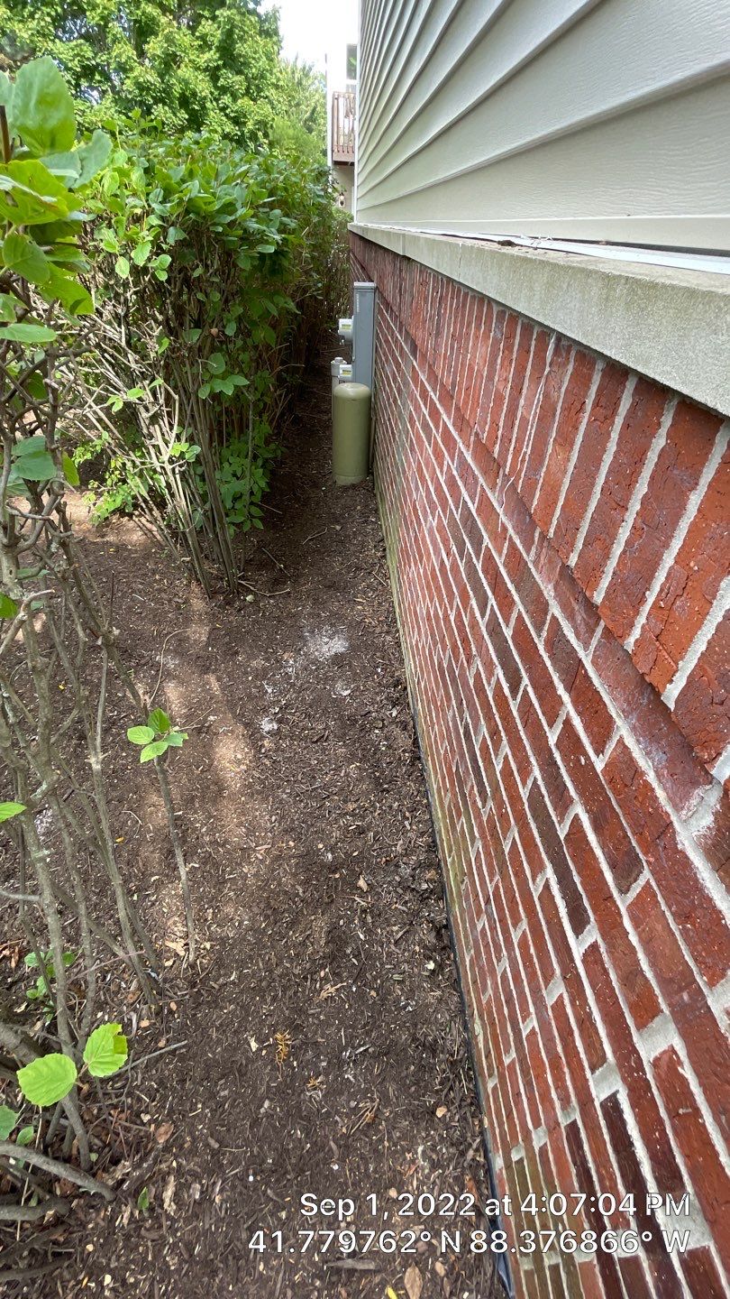 Court Yards of Orchard Valley Building 2411 by Affordable Roofing of America Inc.