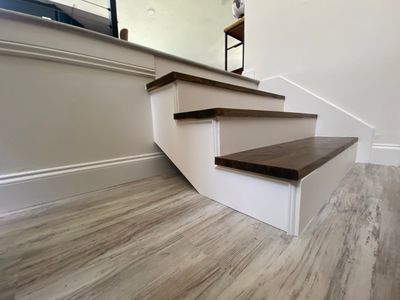 Staircase build and trim