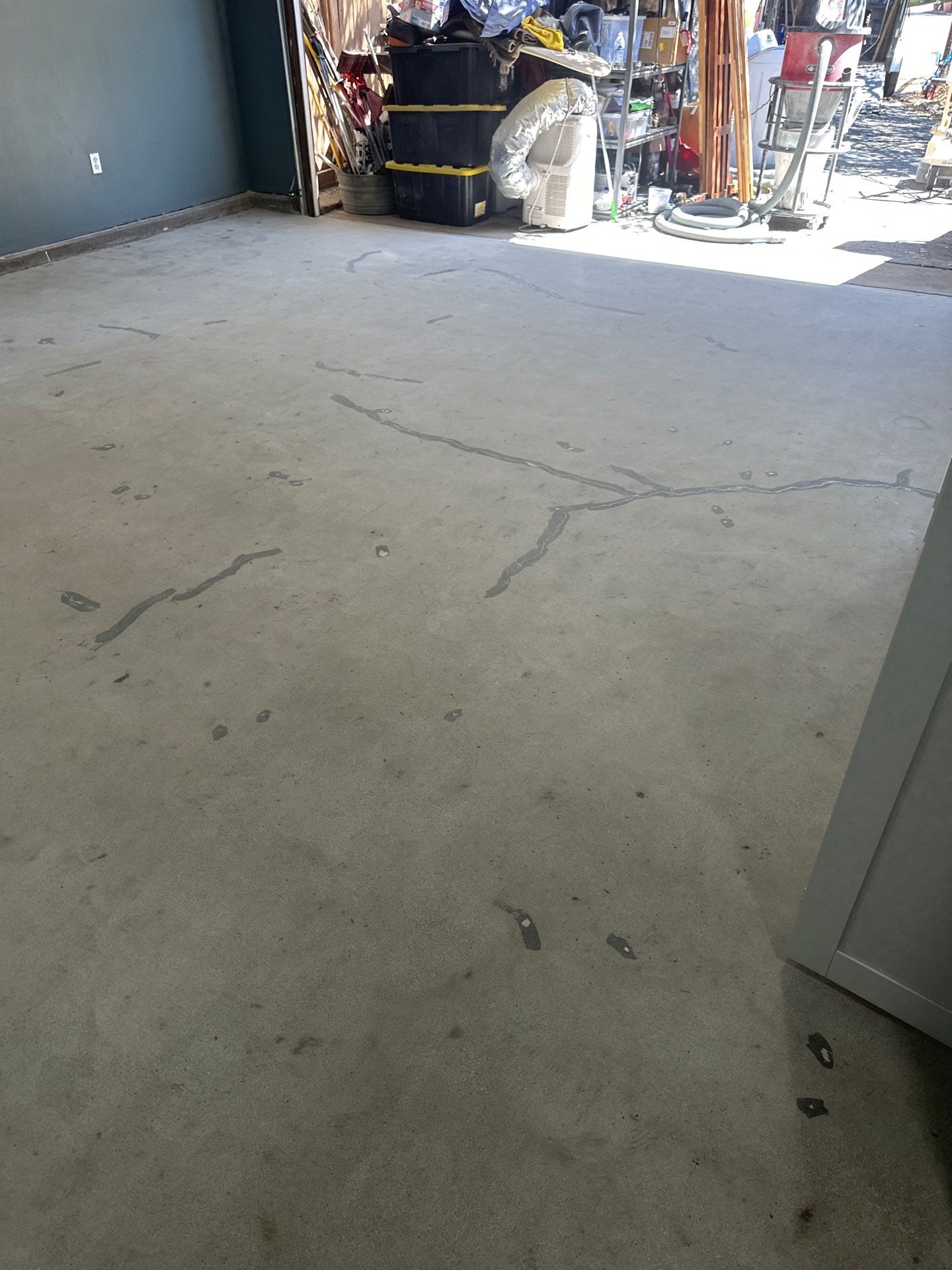 Simiron Polyurea Garage Floor Coating with Stargazer Chips by MGP Coatings