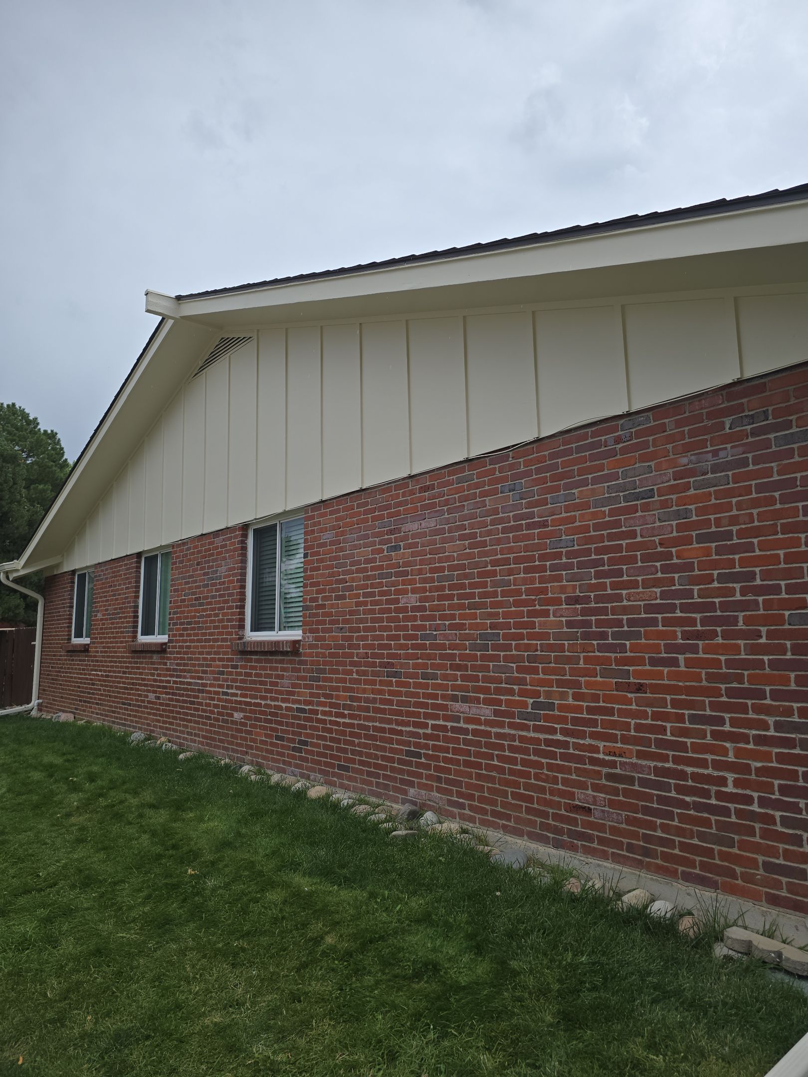 Restoring Beauty: Casa Blanca Makeover for This Duplex by J&M Painting LLC
