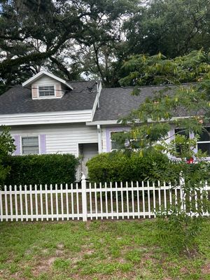 Roofers in Live Oak, Florida