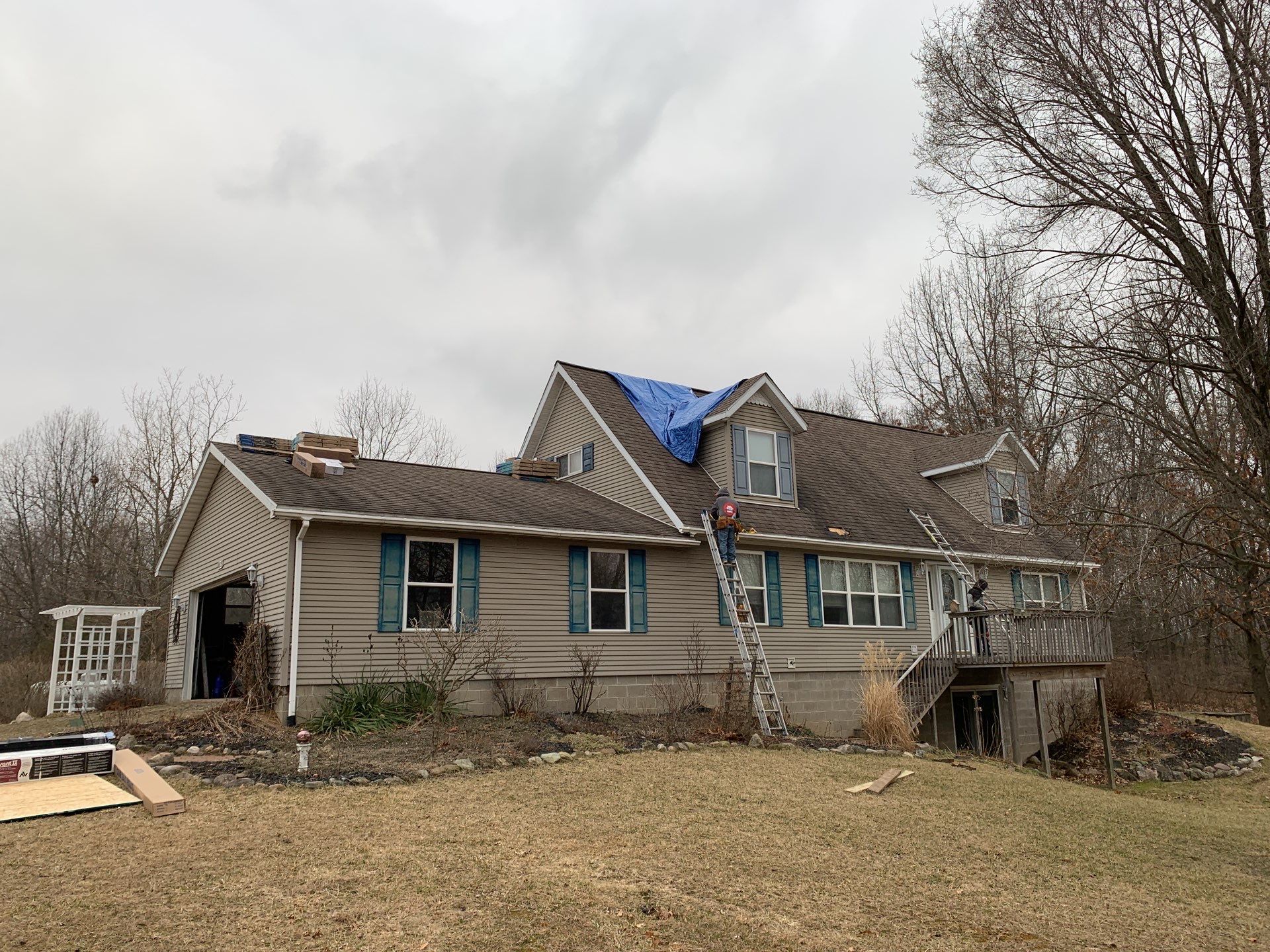 Roof Replacement using CertainTeed Landmark by 180 Contractors