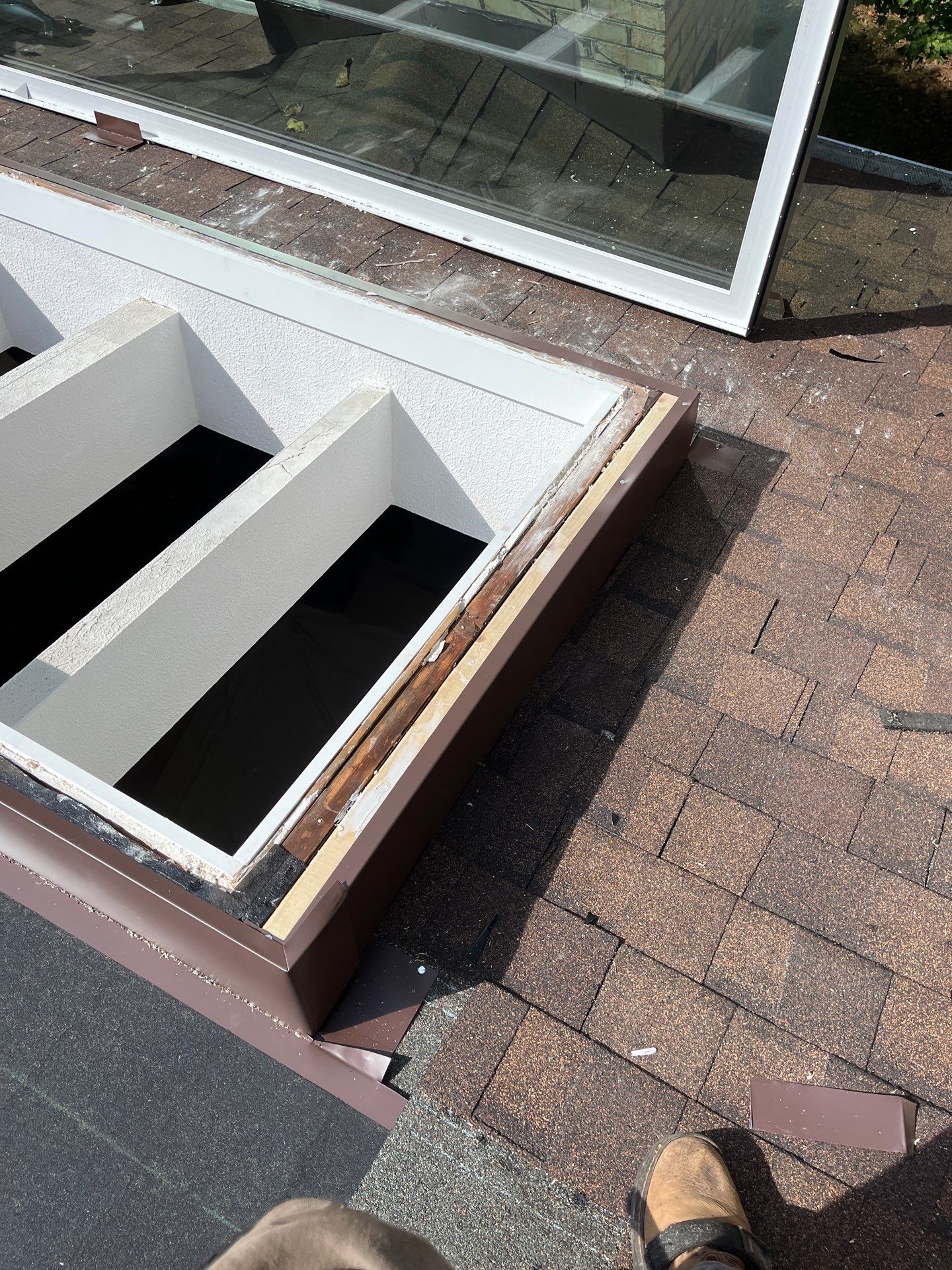 Vienna: Residential Roof Replacement with CertainTeed Landmark Designer Shingles in Burnt Sienna by RM Banning, Inc.