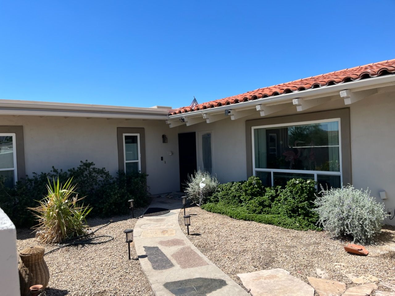 Ranch / Parapet Style; Single Family Home by Crash of Rhinos Painting & Garage Floors