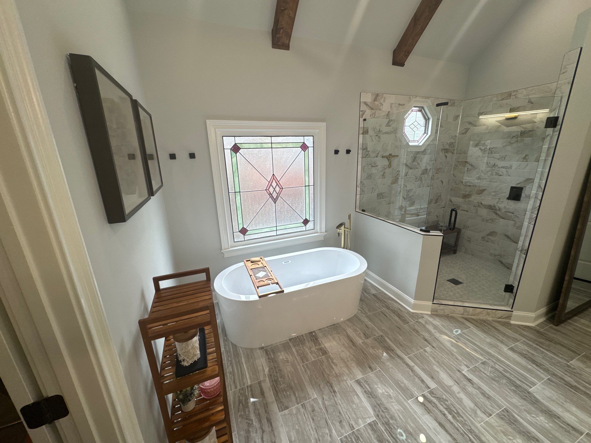 Master bathroom renovation by Prudencio