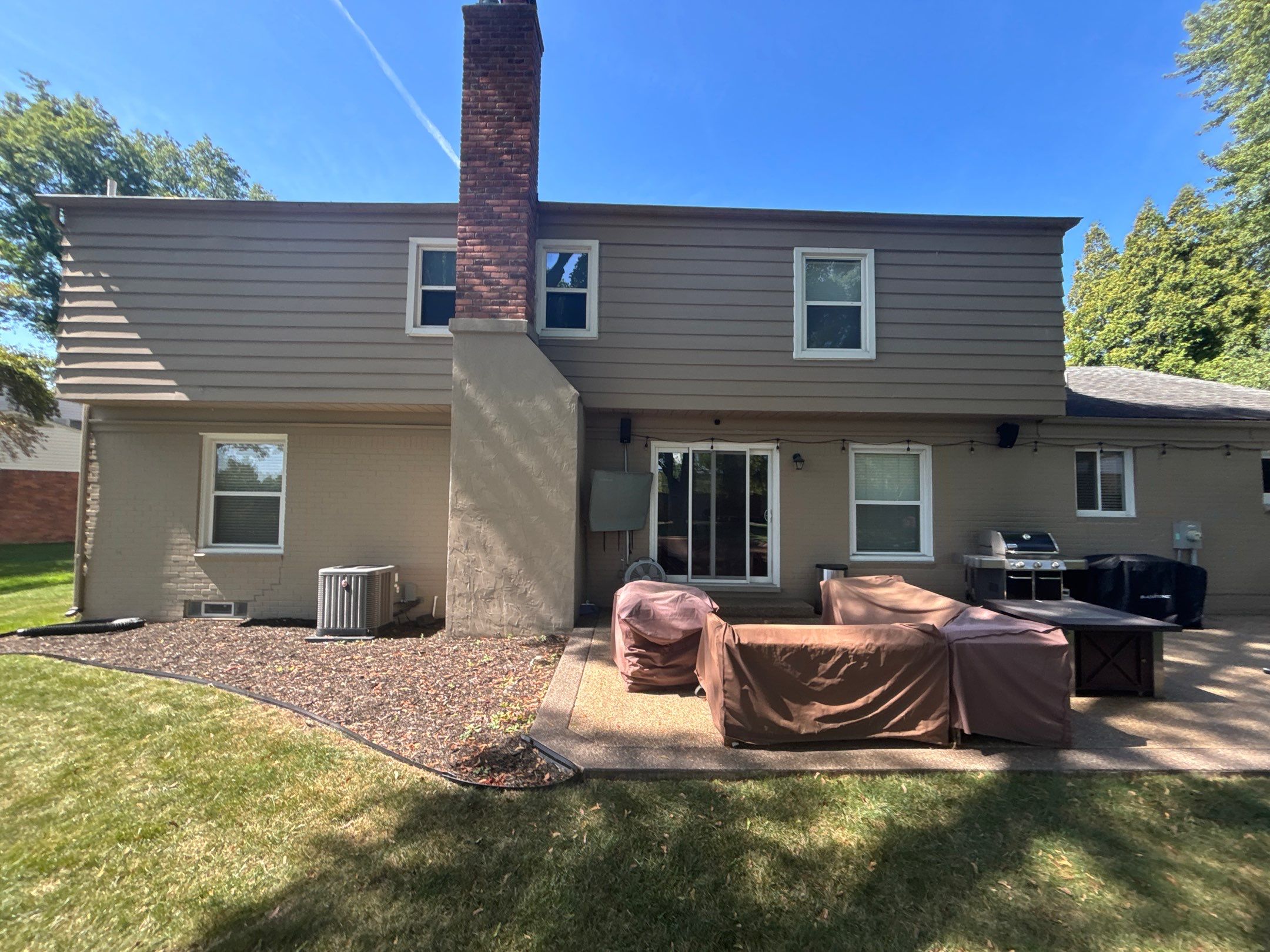 Siding Replacement using Alside S7 Cedar Mill Grain Storm Grey by 180 Contractors