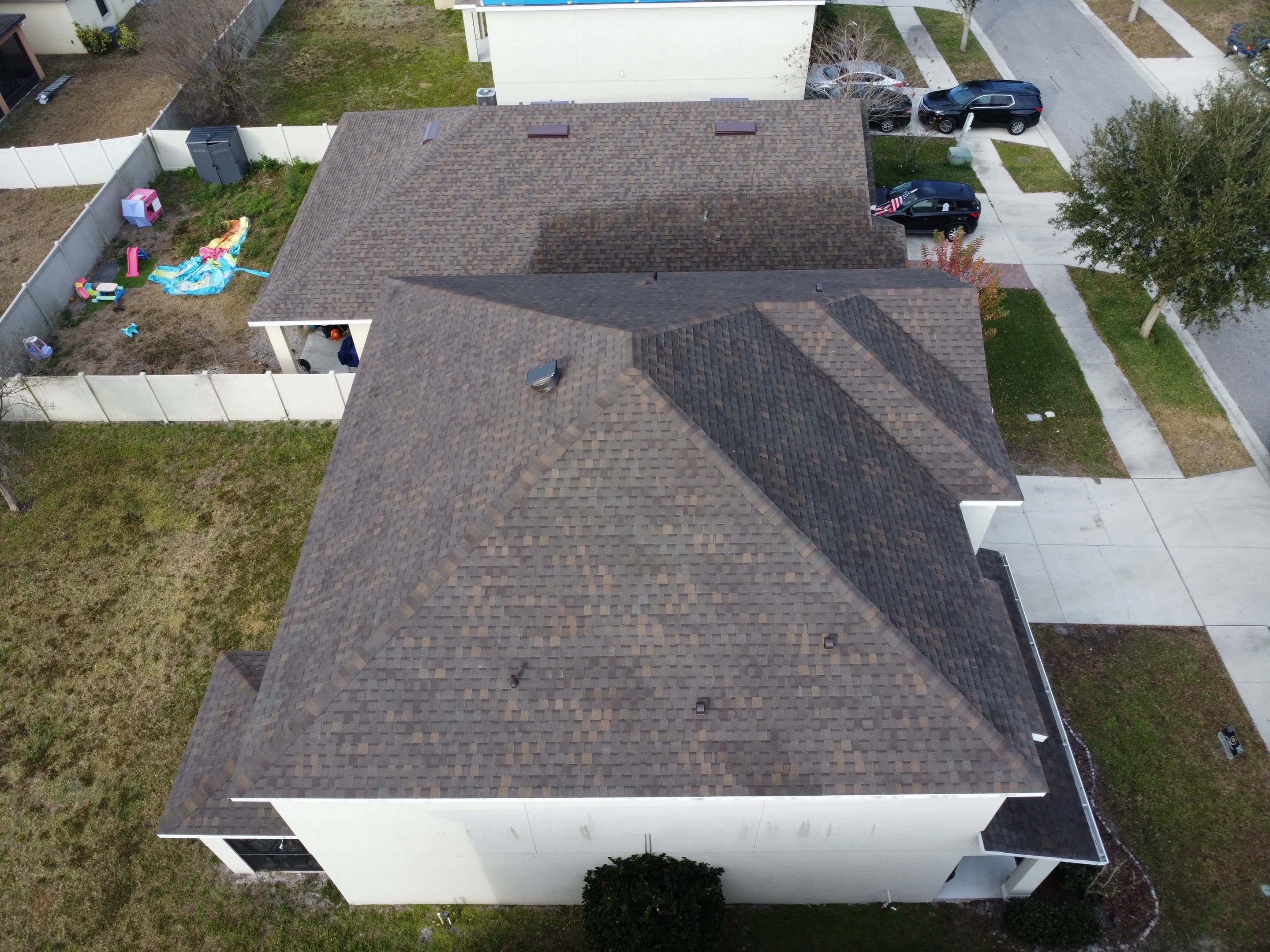 Roof replacement in Wimauma, FL by Steadfast Roofing 