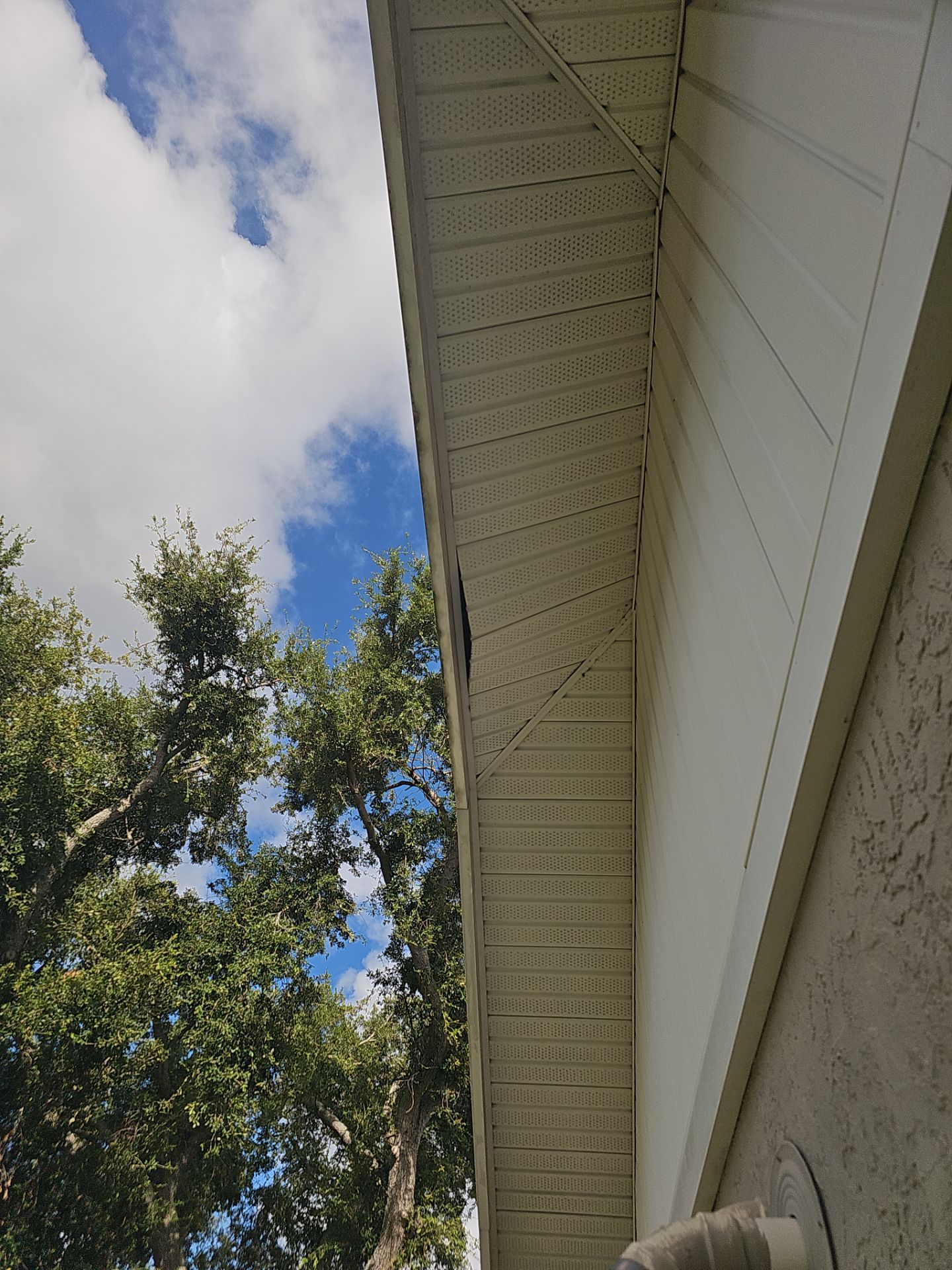 Project in St. Petersburg 33702 by Mitchell Roofing Company LLC 