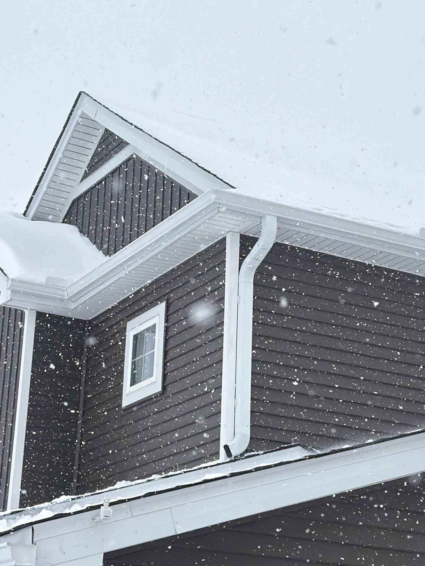 5-Inch Seamless Gutter Installation – St. Michael, MN by Next Level Seamless Gutters / Exteriors Inc.