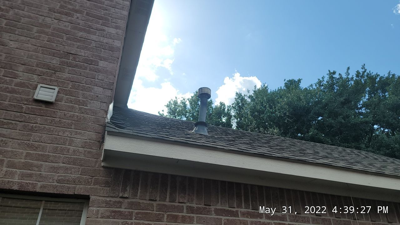 Insurance Claim Roof and Gutters using Owens Corning Oakridge Driftwood by Tex-Line Roofing