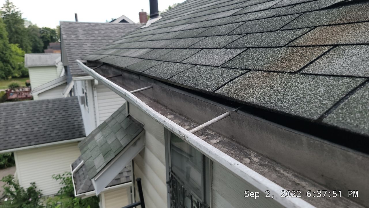 ATLAS PINNACLE PRISTINE COLOR: HEARTHSTONE DRIP EDGE: BLACK by Eagle Eye Roofing