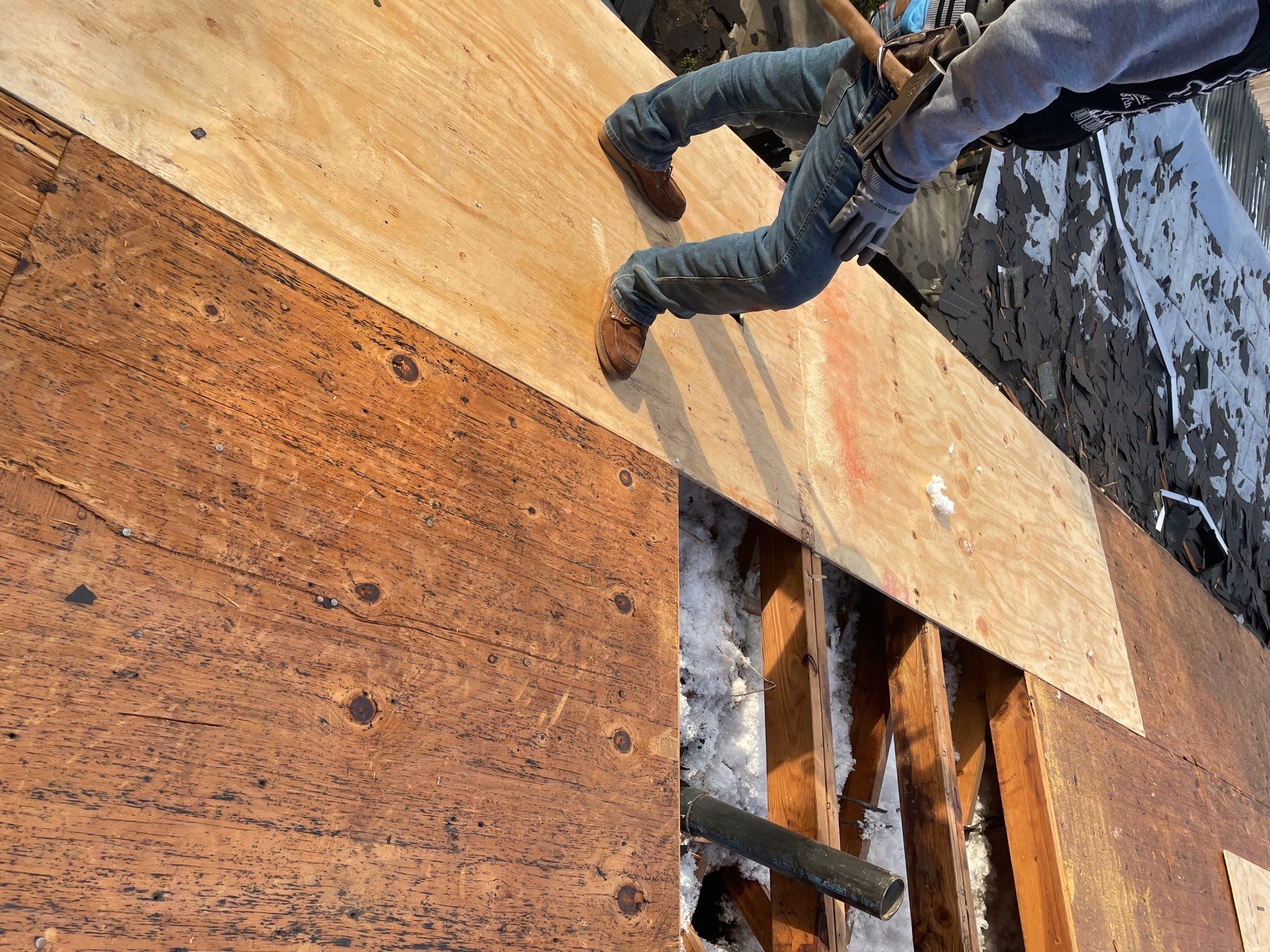 Roof Replacement Missouri by Roof Repair Services LLC