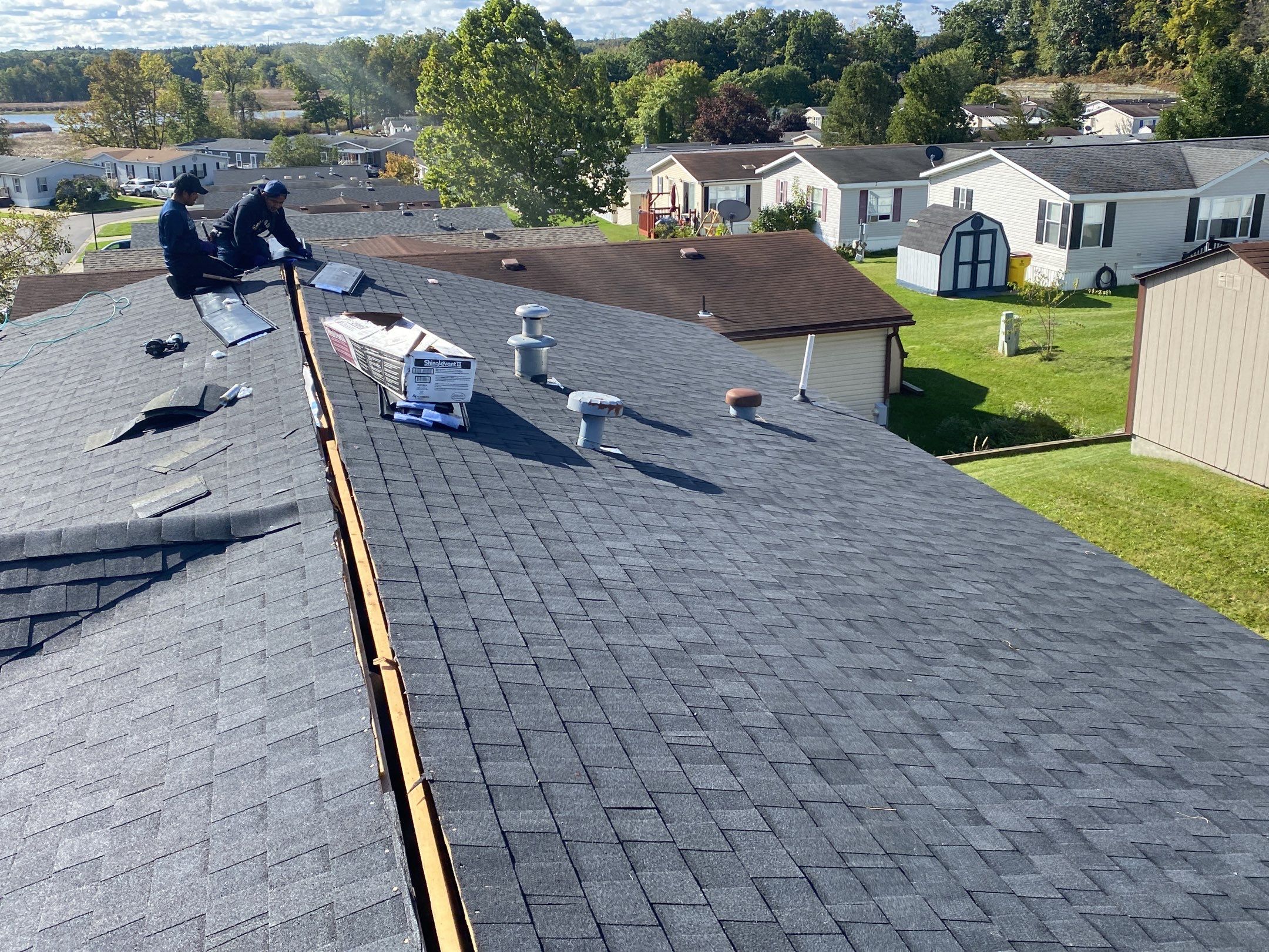 Roof Replacement using CertainTeed Landmark by 180 Contractors