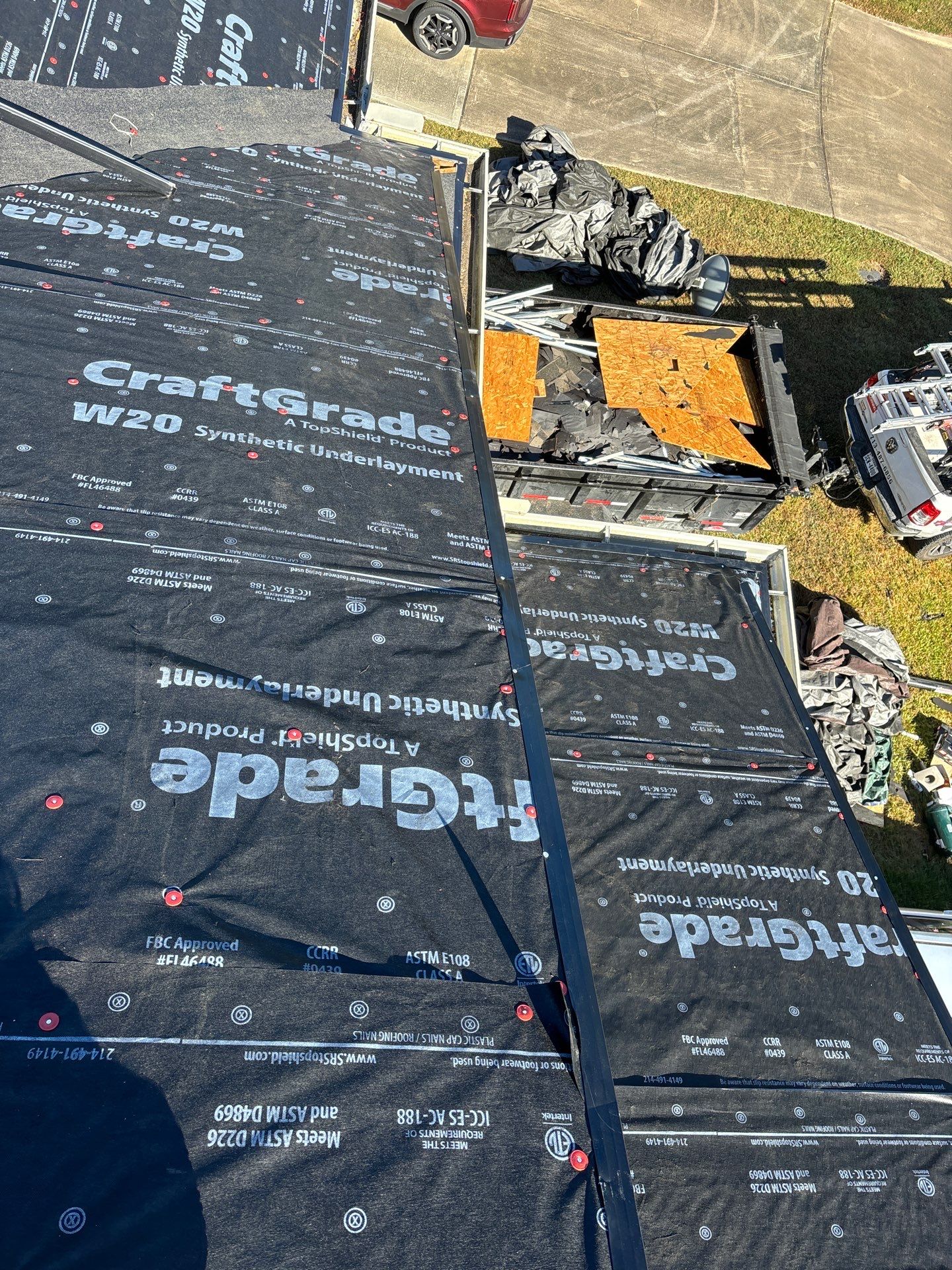Residential Roofing Installation using Owen's Corning Duration (Lifetime) Shingles by Roof Repair Company