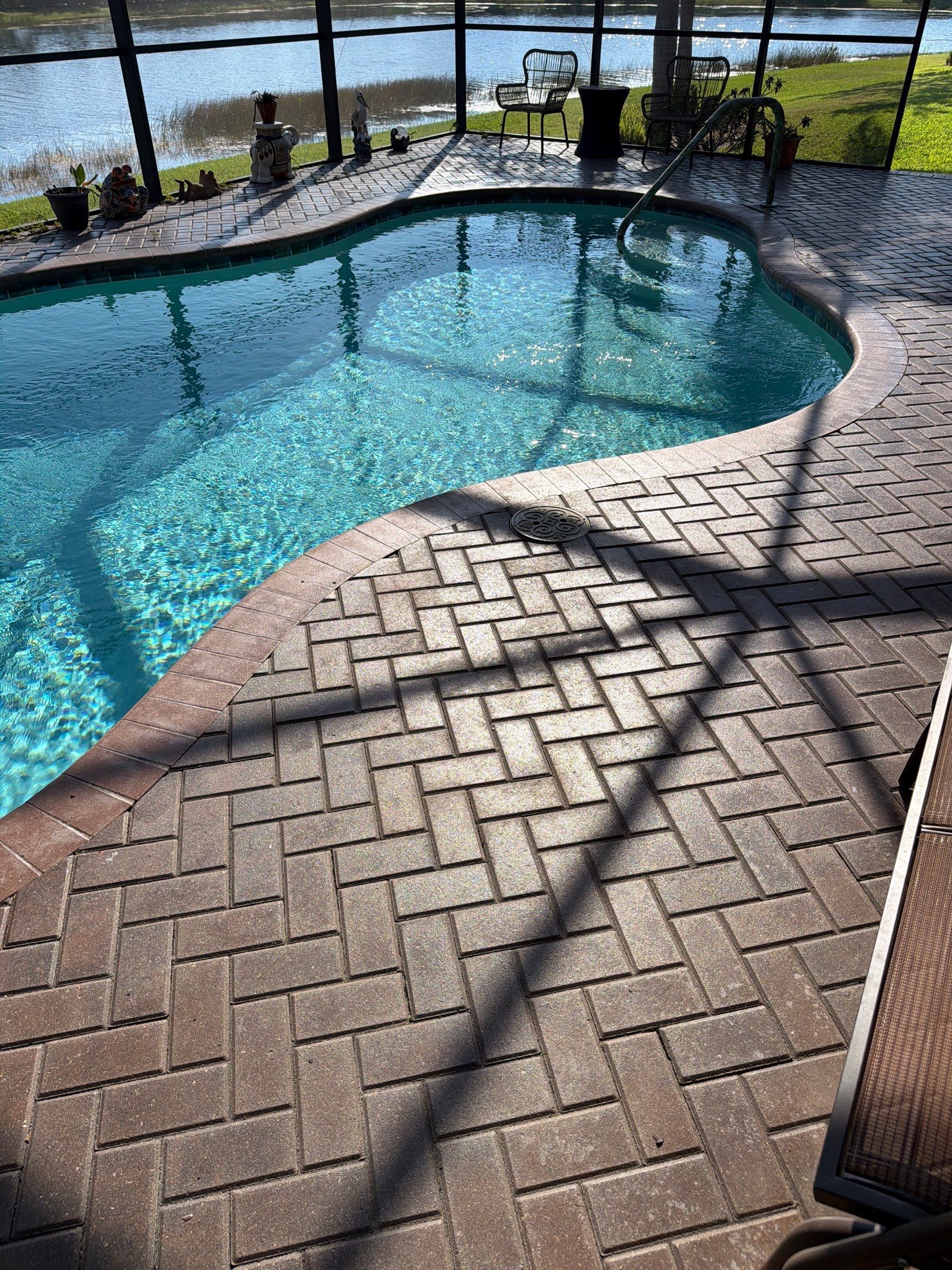 Valencia Lakes Paver Stripping and Sealing for Full Residential Property by Supreme Paver Experts