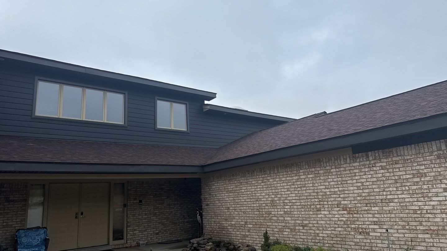 Siding Replacement using Alside S7 Cedar Mill Grain Cast Iron by 180 Contractors