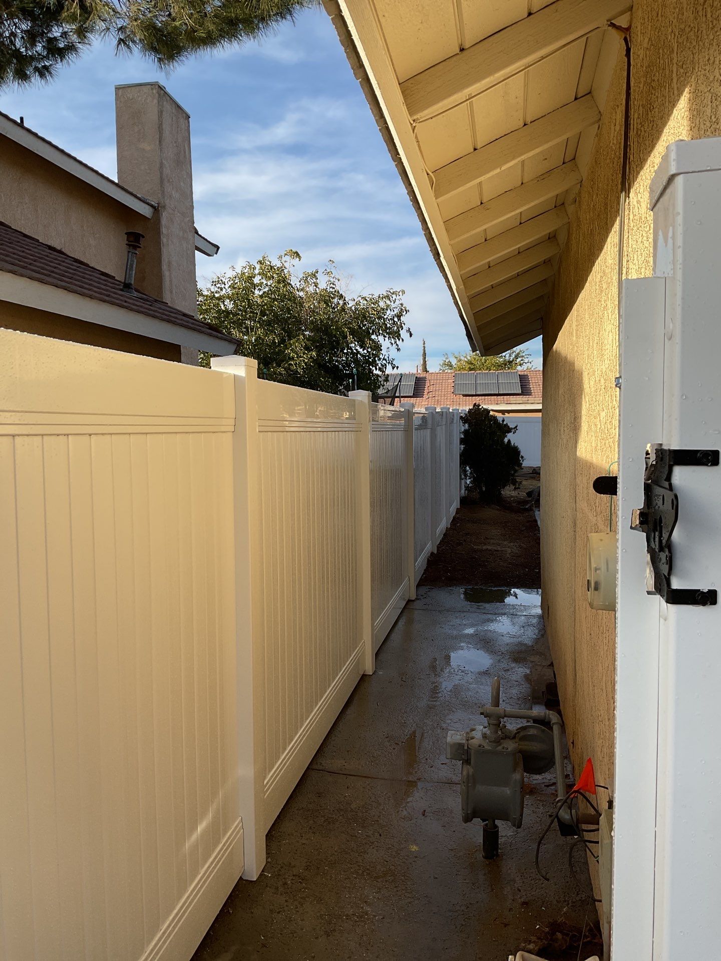 Fence Installation using Vinyl by Fence Guys Inc.
