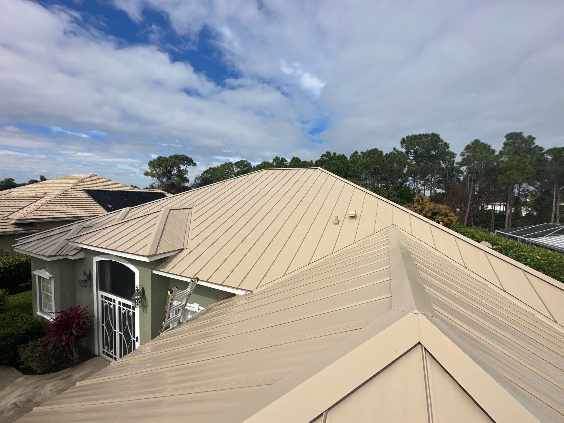 Champagne Standing Seam by Reimagine Roofing