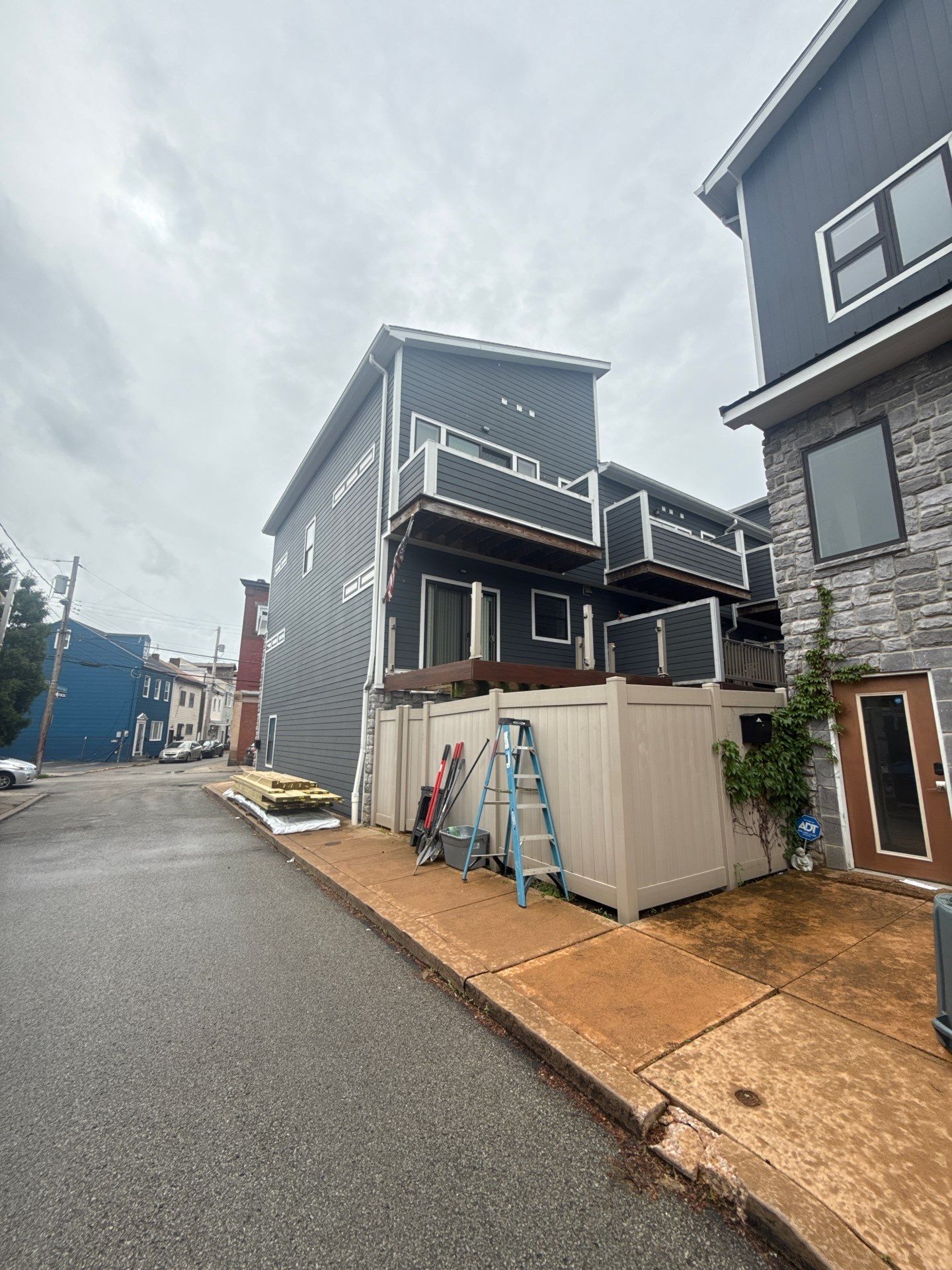 Deck Southside  by Cousins Roofing Siding & Decks