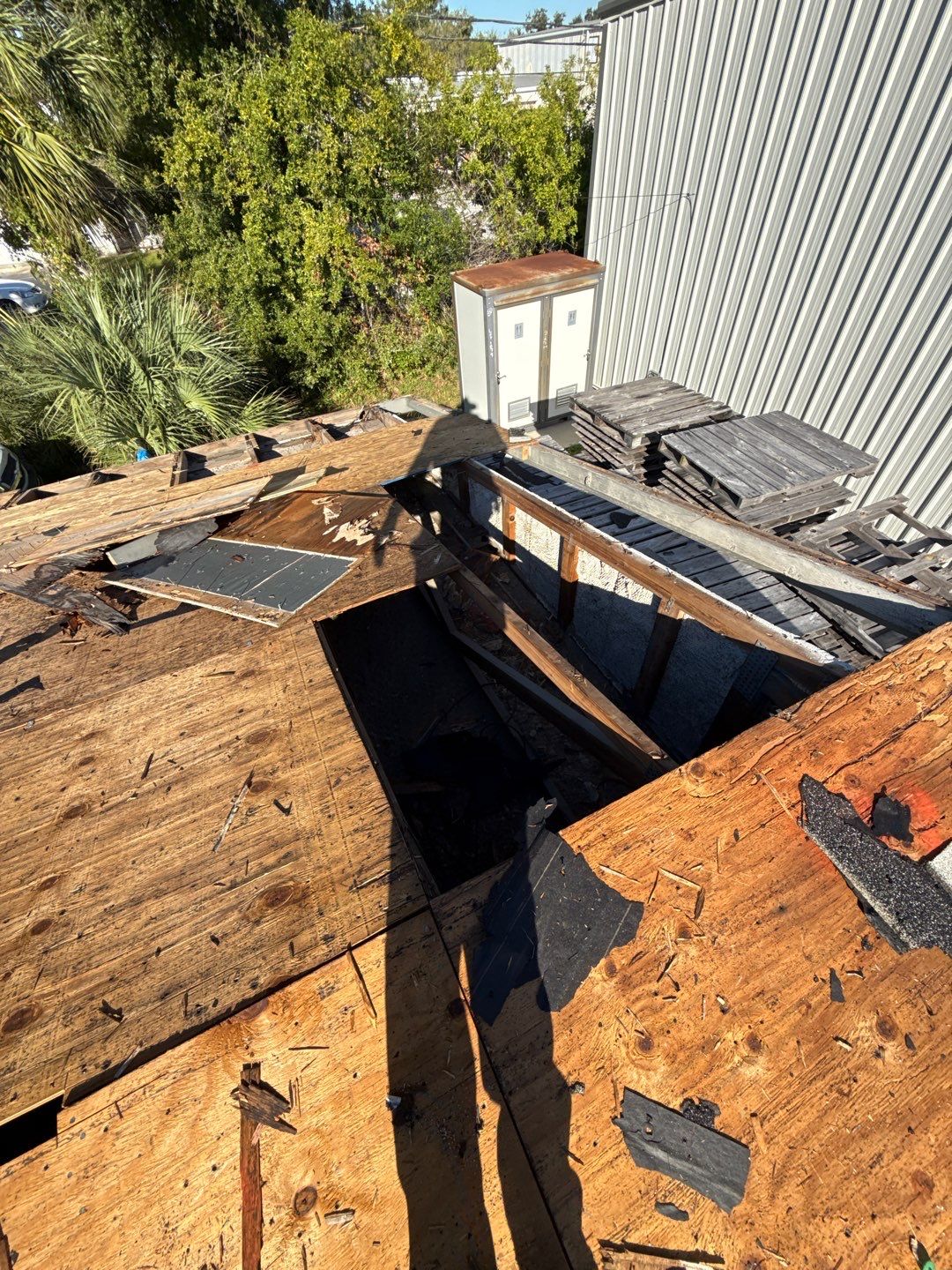 Project in Largo 33771 by Mitchell Roofing Company LLC