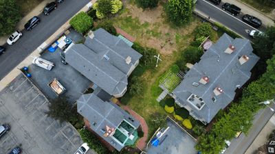 Spring Cottages Condos - Newport