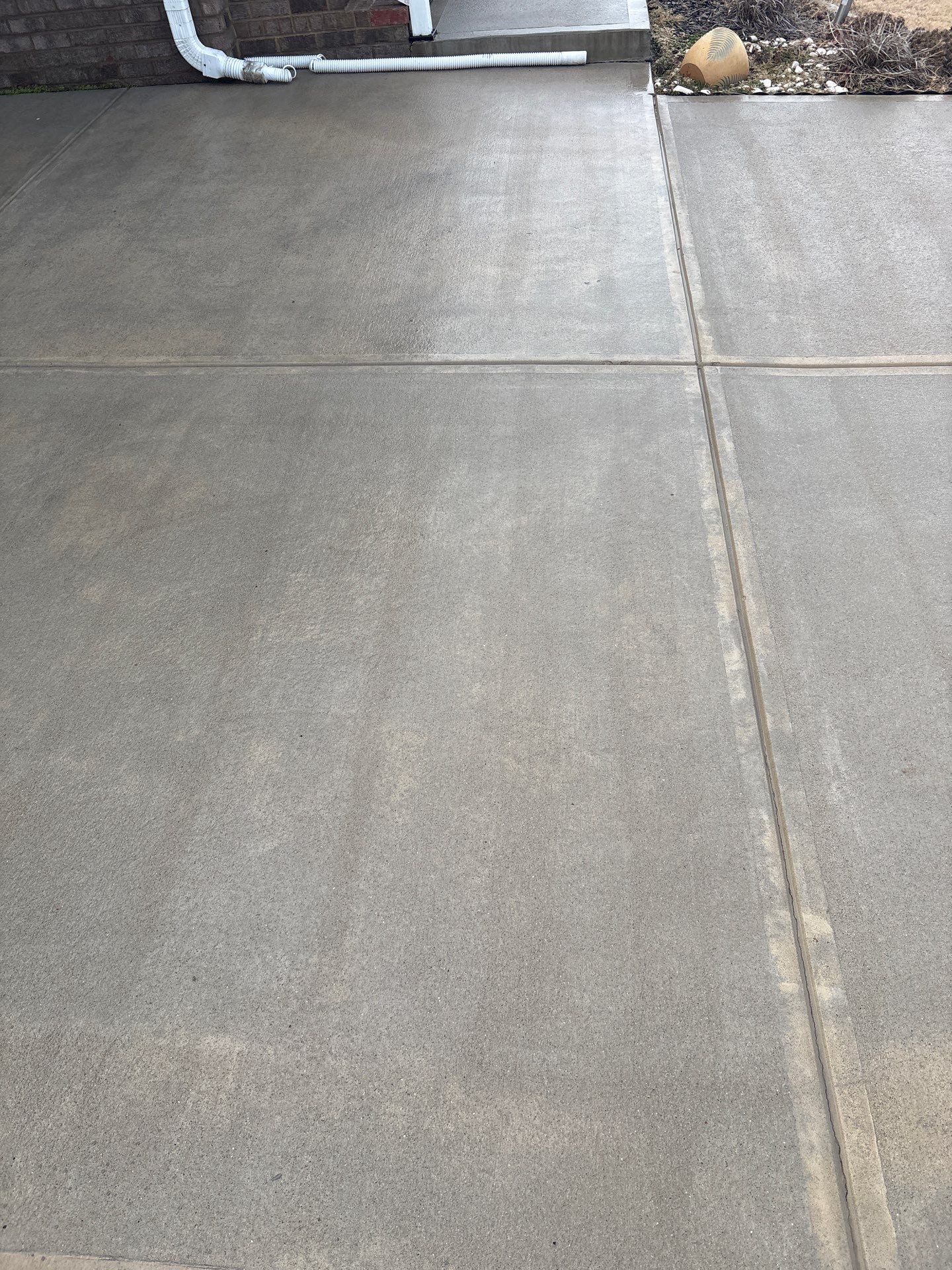 Concrete Driveway using Concrete Sealant by DuraSeal