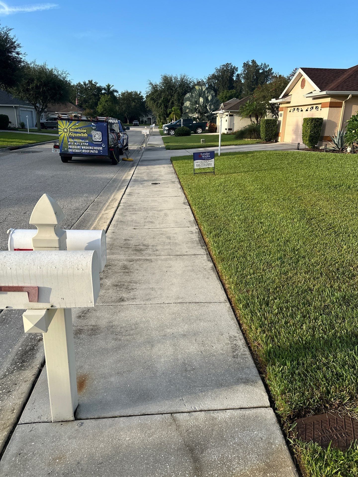 🏡 Pre-Sale House & Driveway Cleaning – Arbor Creek, Palmetto, FL by Sunshine AquaWash