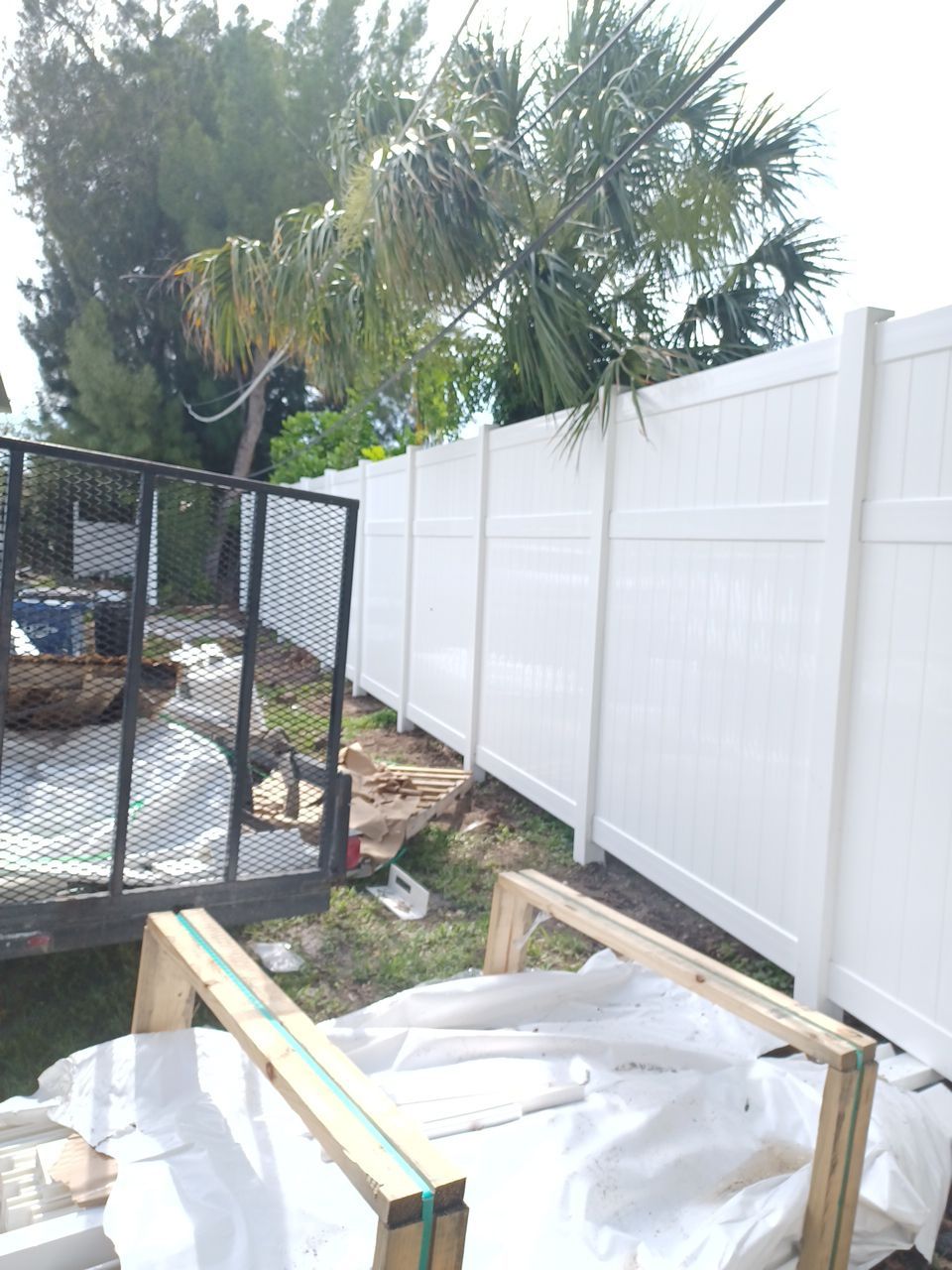 Bradenton, FL 6+2 White Vinyl Privacy Fence  by Asap fence and gates, LLC