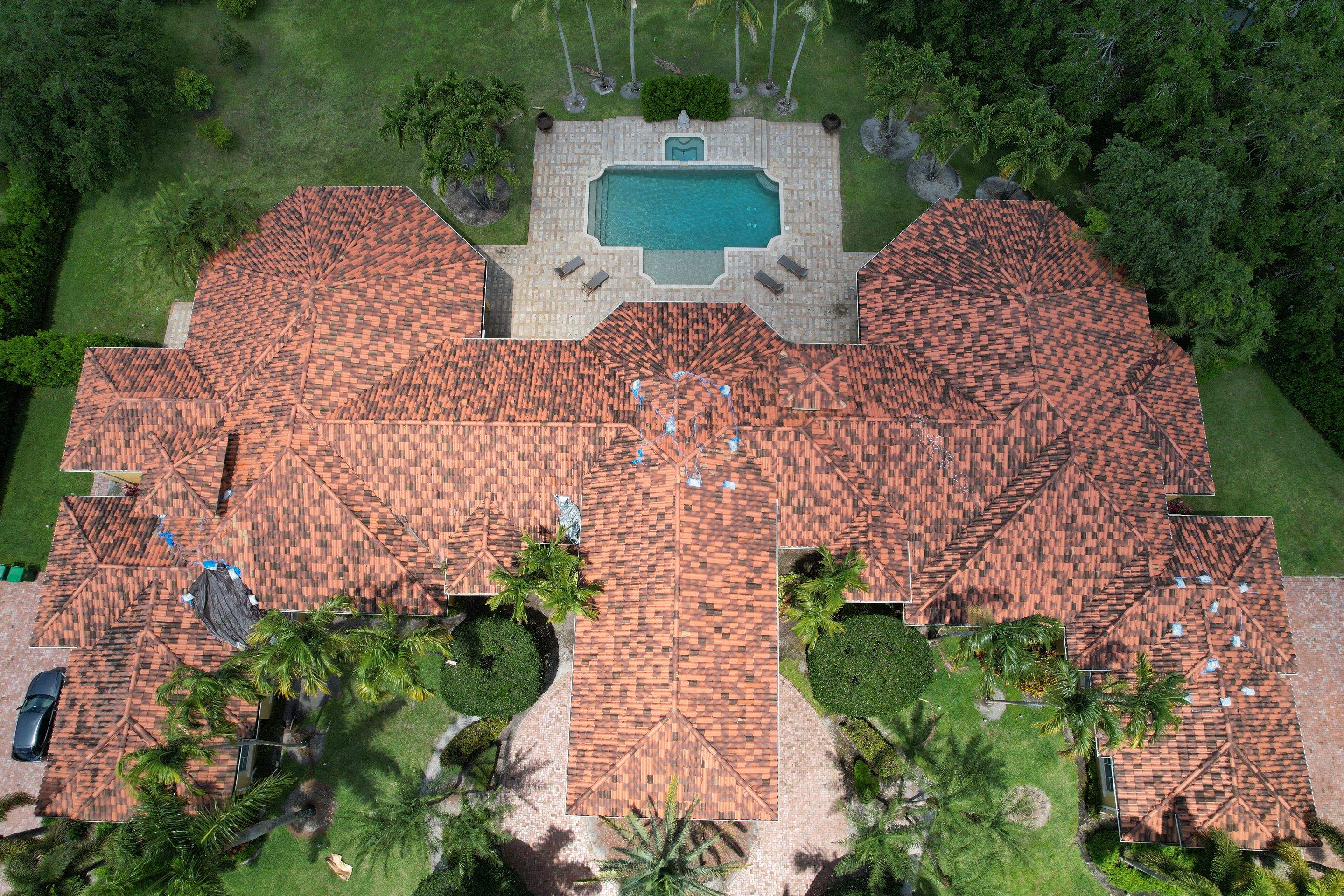 Metal Roof in Davie by Roofing Recovery