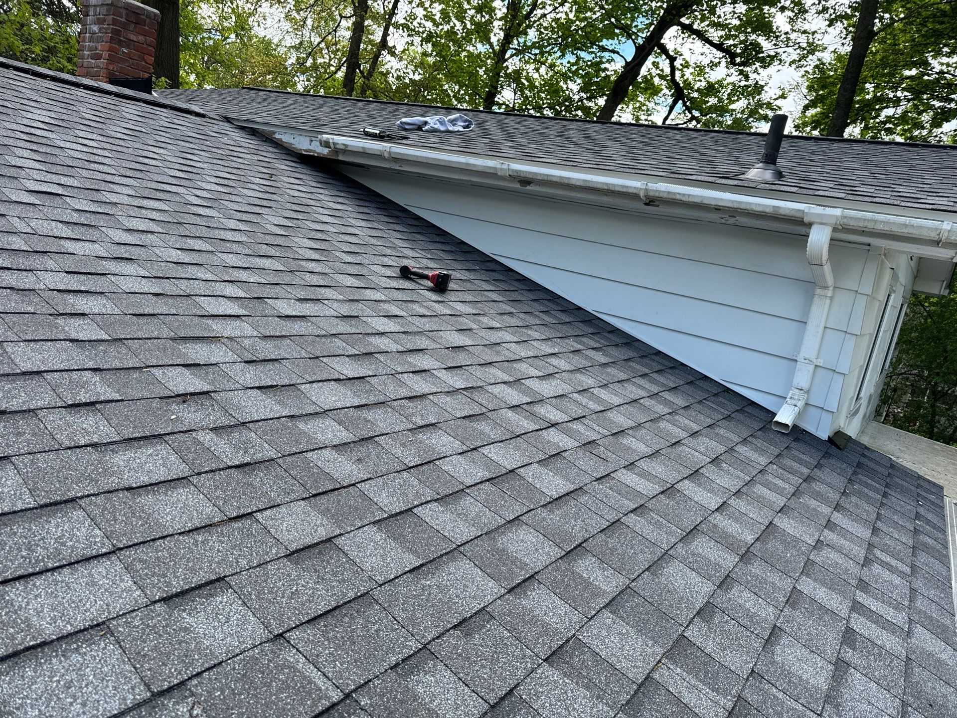 Roof Replacement using CertainTeed Landmark by 180 Contractors
