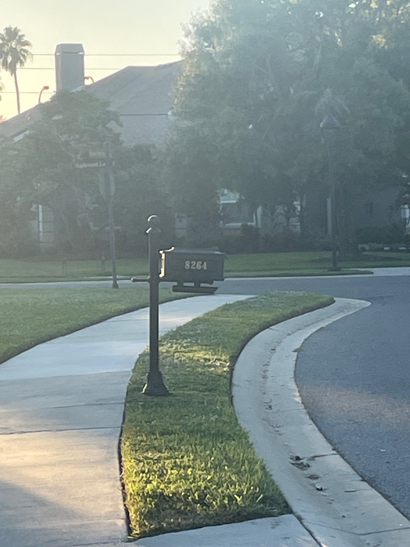 6-inch Seamless Gutters for Beach Cottages in Palmer Ranch FL by Gutter Professors