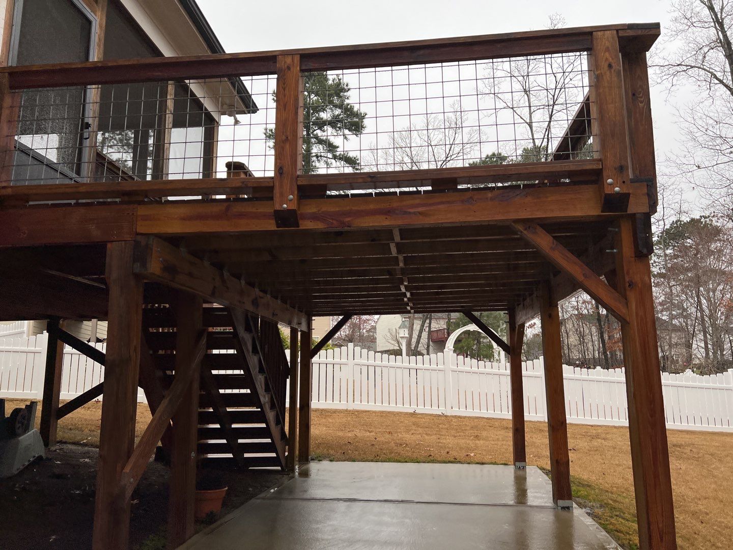 Screened Porch using Wood Sealant by DuraSeal