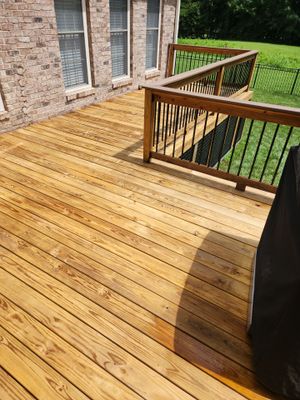 Deck using Wood Sealant