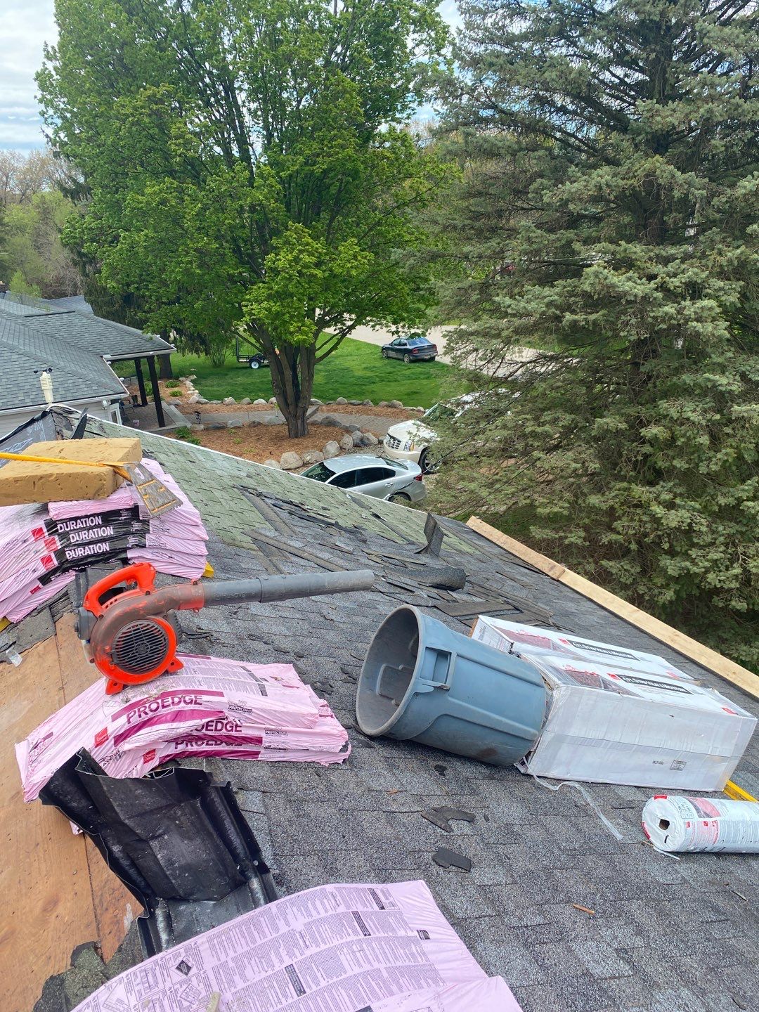 Roof Replacement using Owens Corning by 180 Contractors