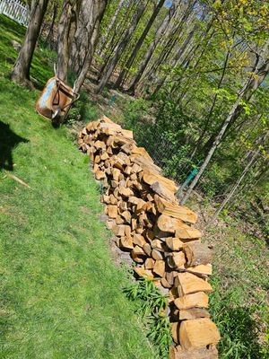 Firewood Delivery  using Seasoned Firewood