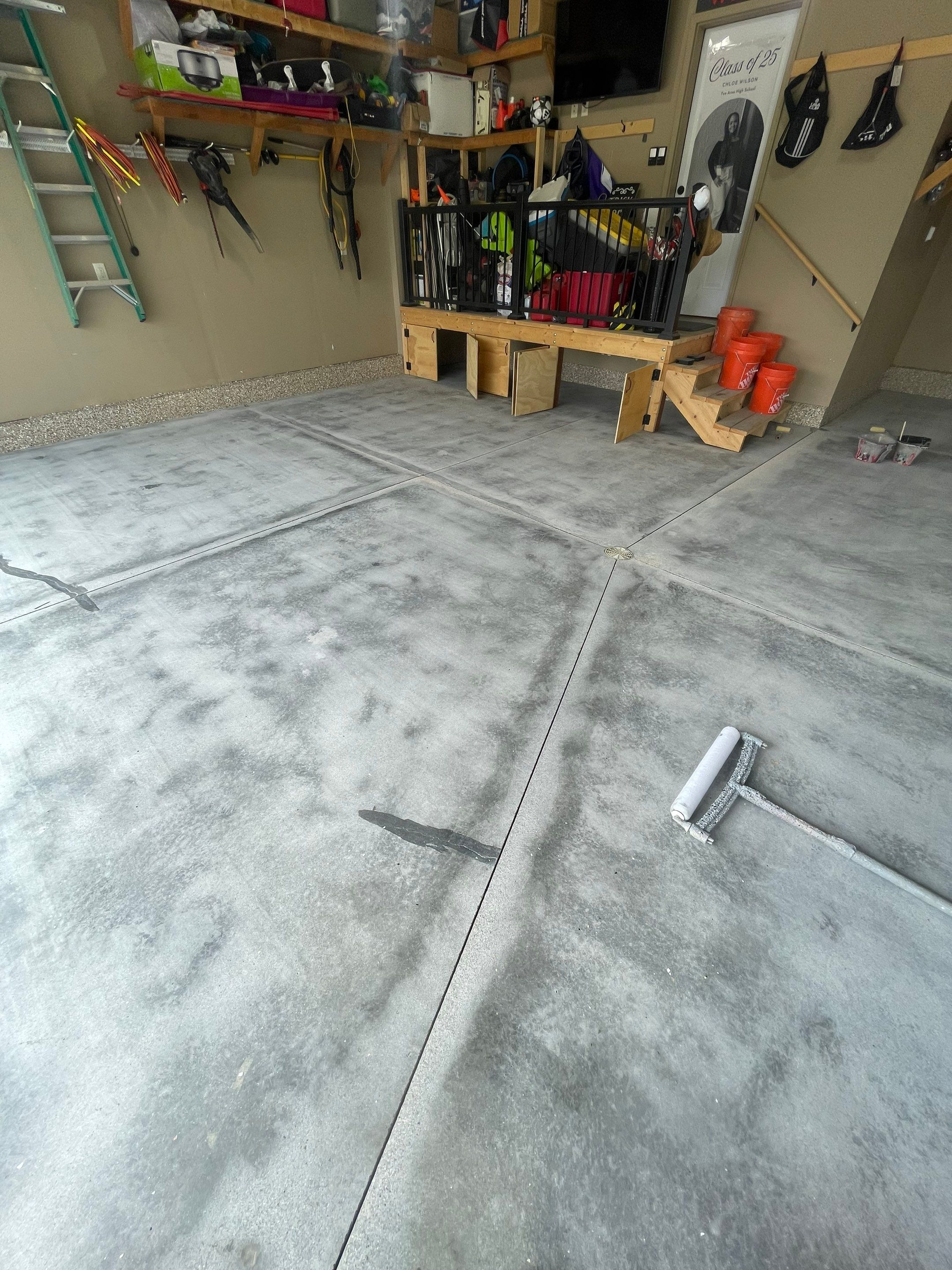 Garage Floor Coating in Tea, South Dakota by Select Painting, Coatings & Garage Cabinets