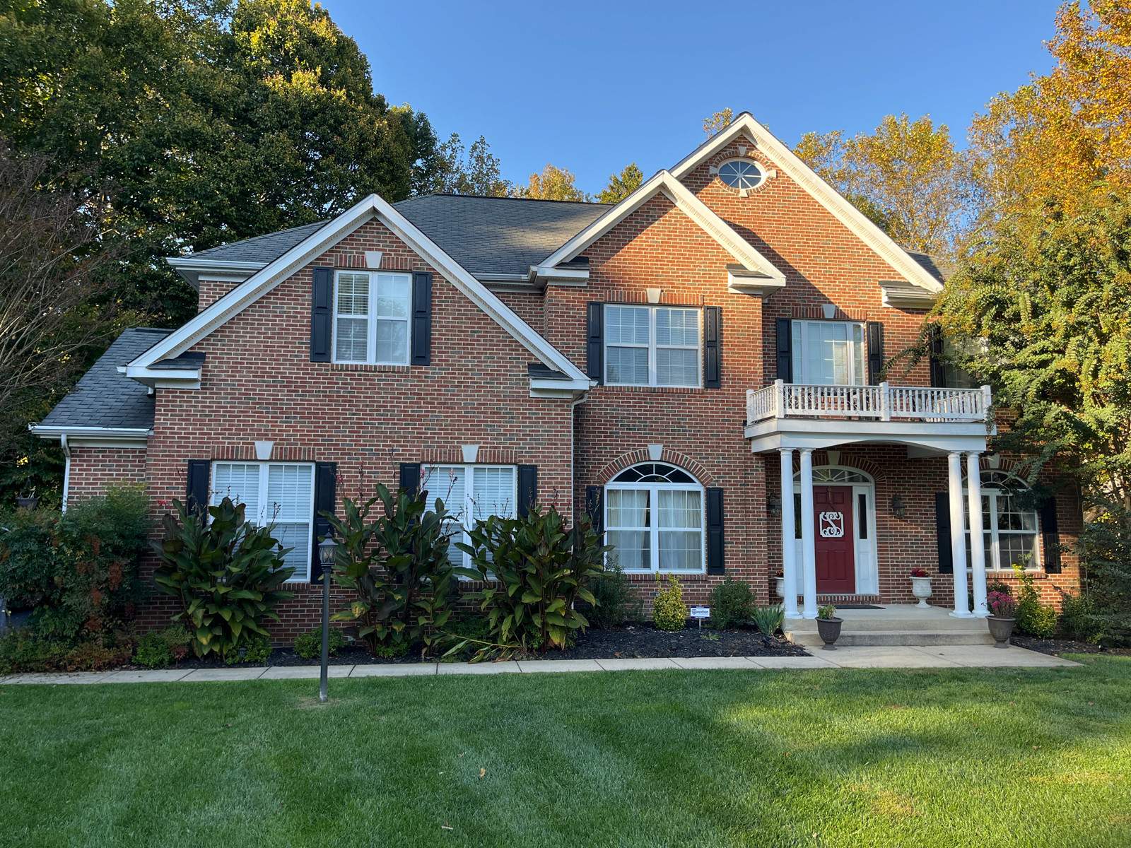 Roof Installation using GAF Timberline HDZ by ExteriorPros