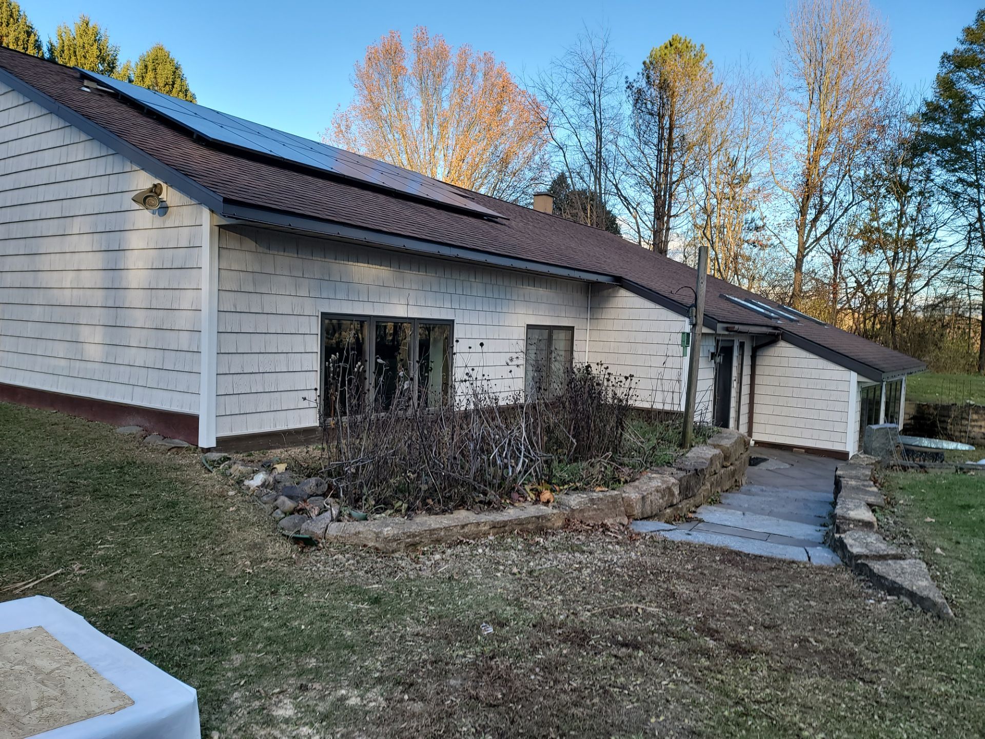 Red Cedar Siding, Color, Mountain Ash by Eagle Eye Roofing