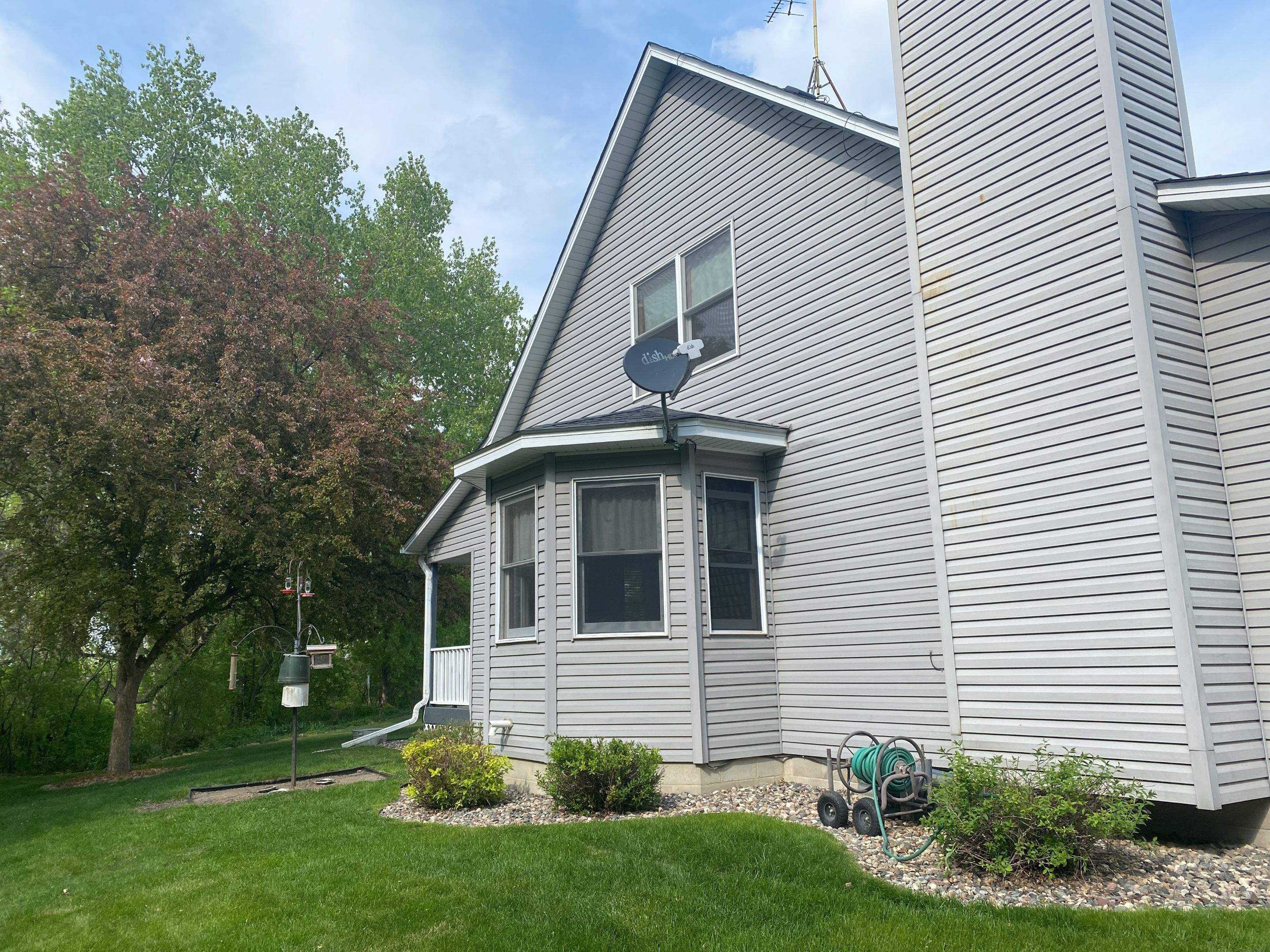 Residential Roofing Installation using Certainteed Landmark Moire Black by MODERN EXTERIOR SYSTEMS