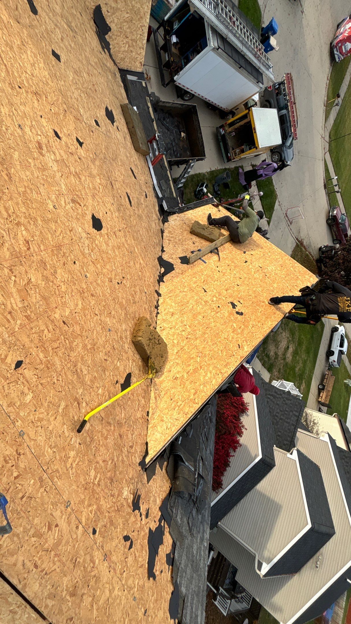 Roof Replacement using CertainTeed Landmark by 180 Contractors