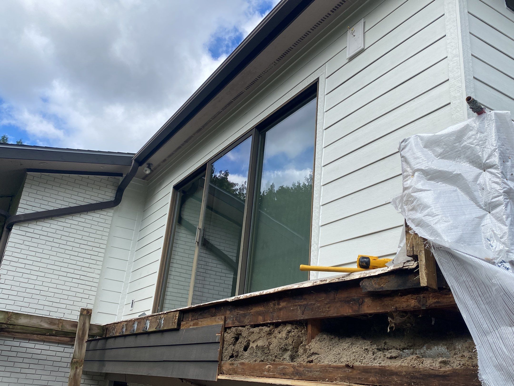 Siding Replacement using James Hardie Siding by 180 Contractors
