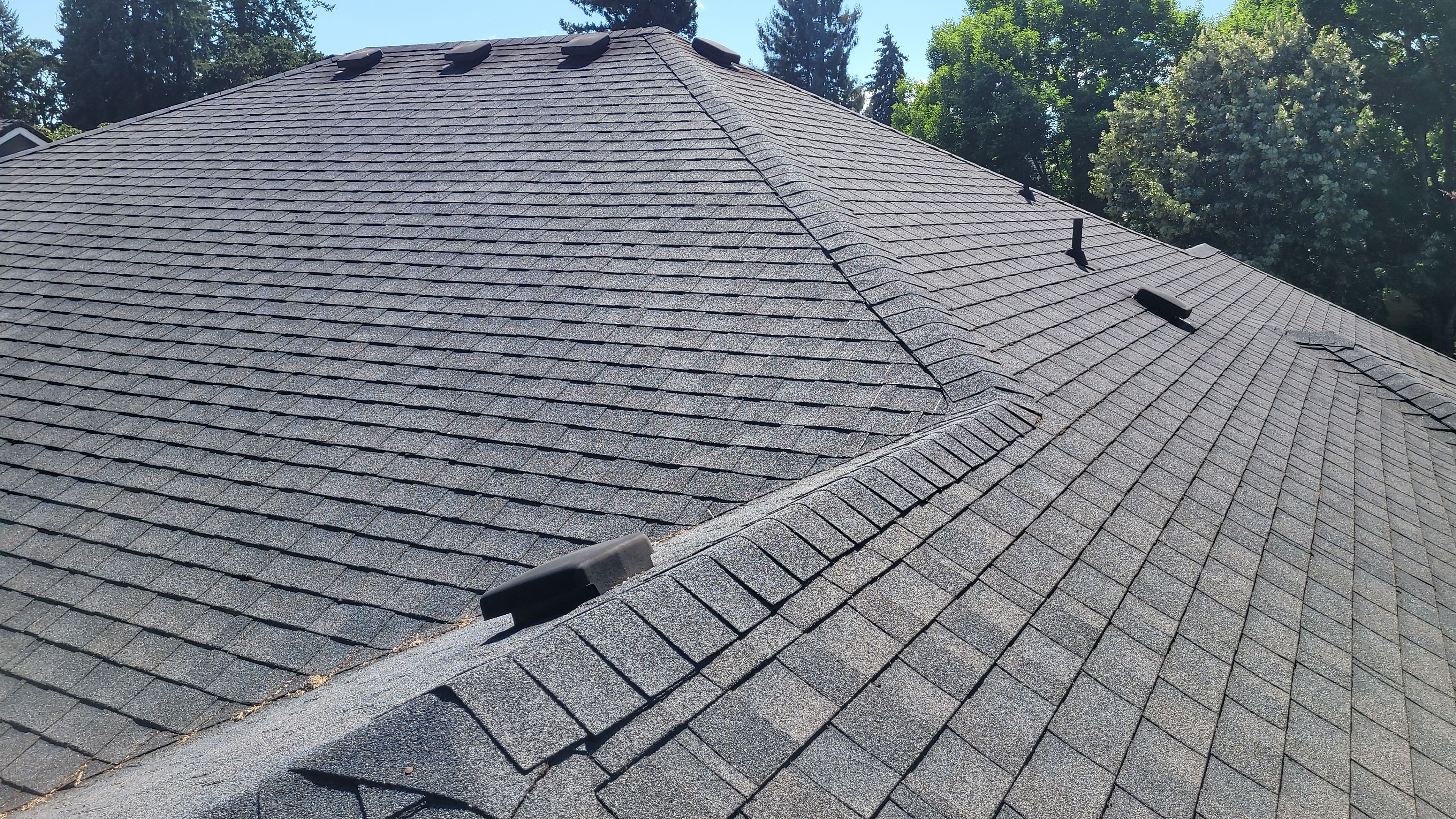 Residential Reroof Featuring Owens Corning Architectural Shingles in Eugene by BEST Roofing & Waterproofing