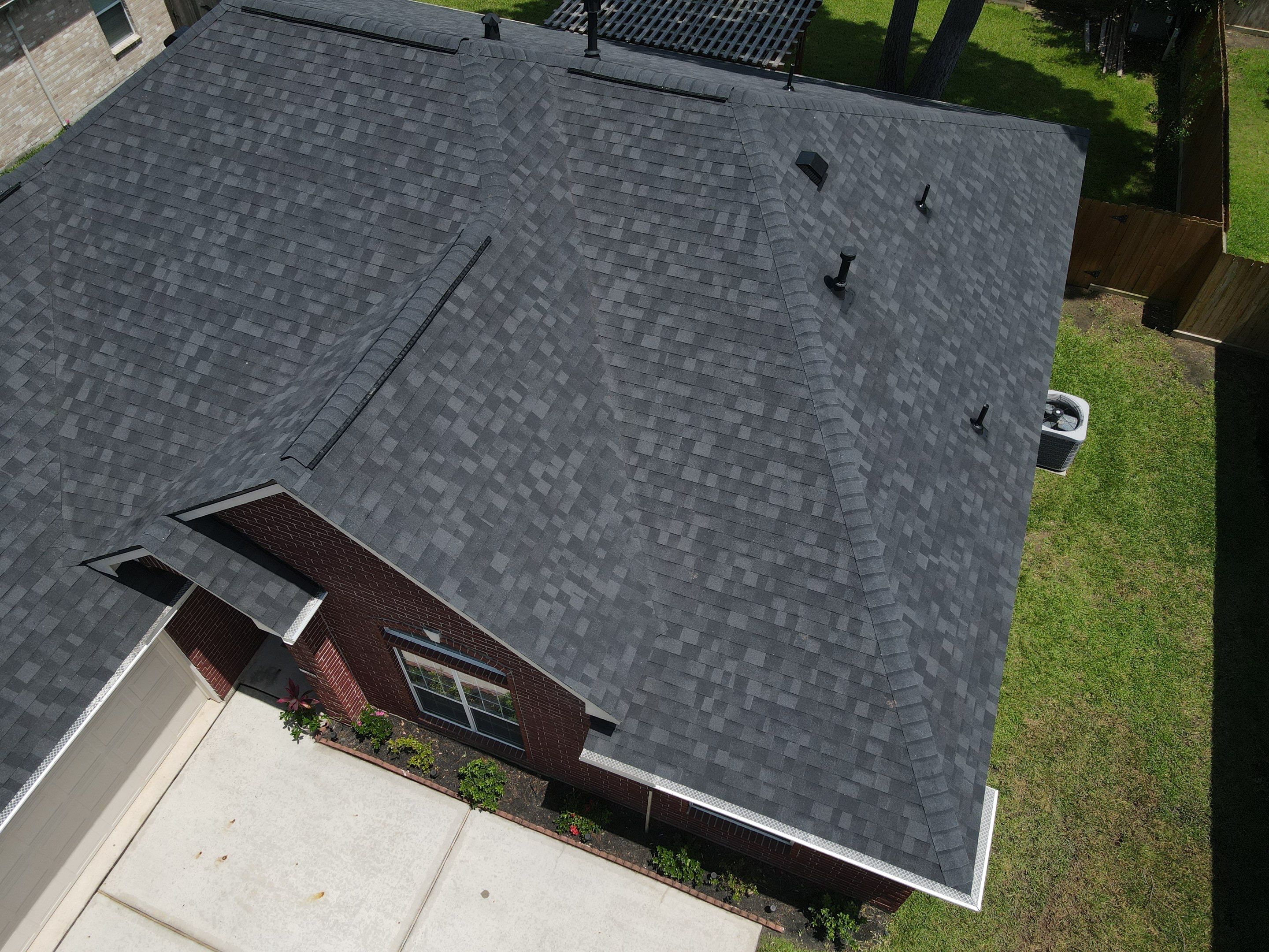 Residential Roofing Installation using Owen's Corning Duration by Roof Concepts Construction