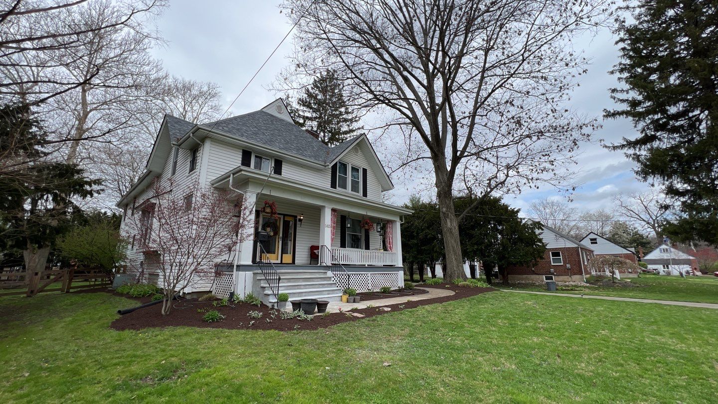 Spring Clean Up, Edge, & Mulch  by Reisenberg’s Lawn & Landscape, LLC