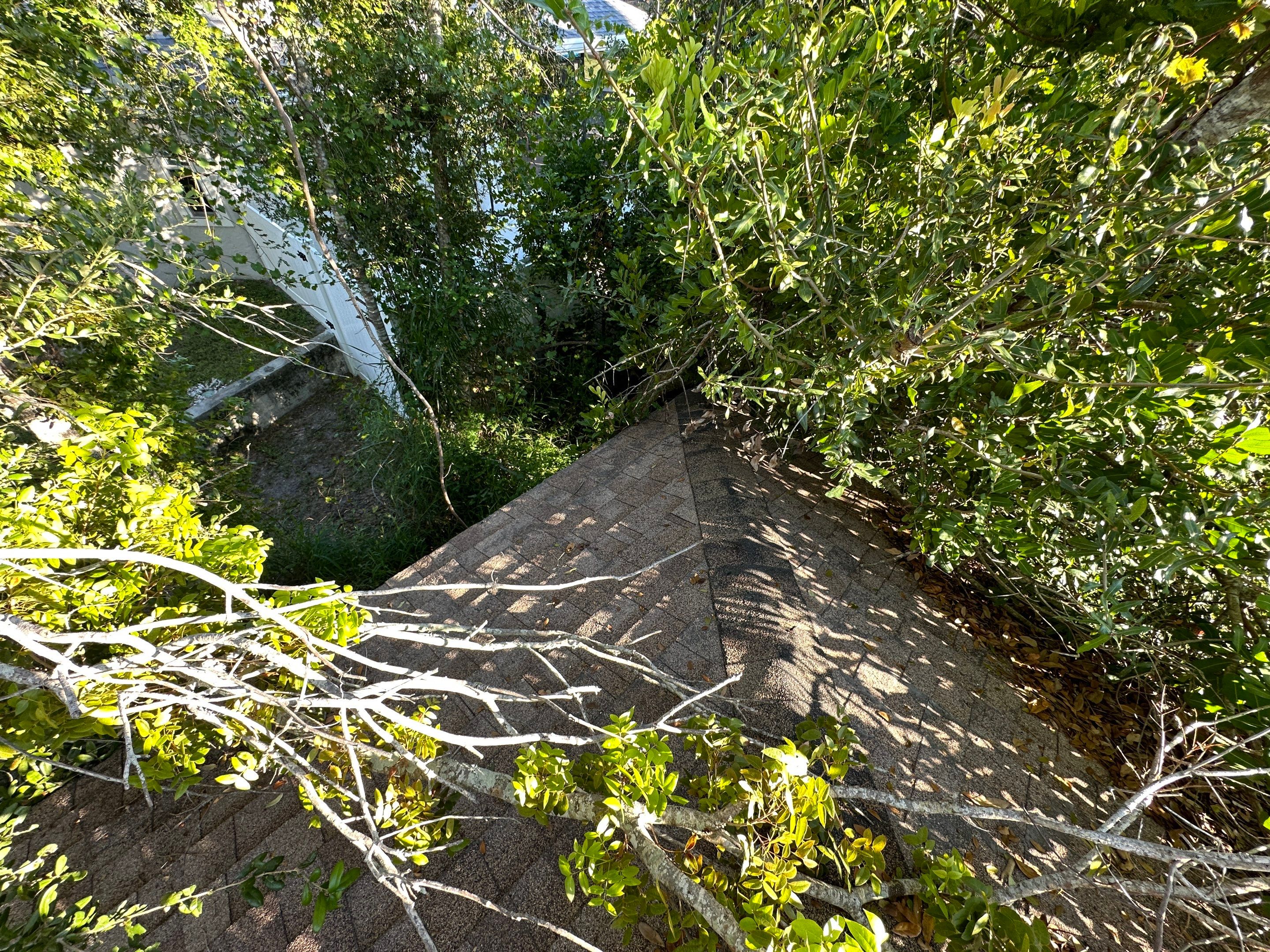 Roof Damage Claim in Port Charlotte by FLAPA & KeyStone