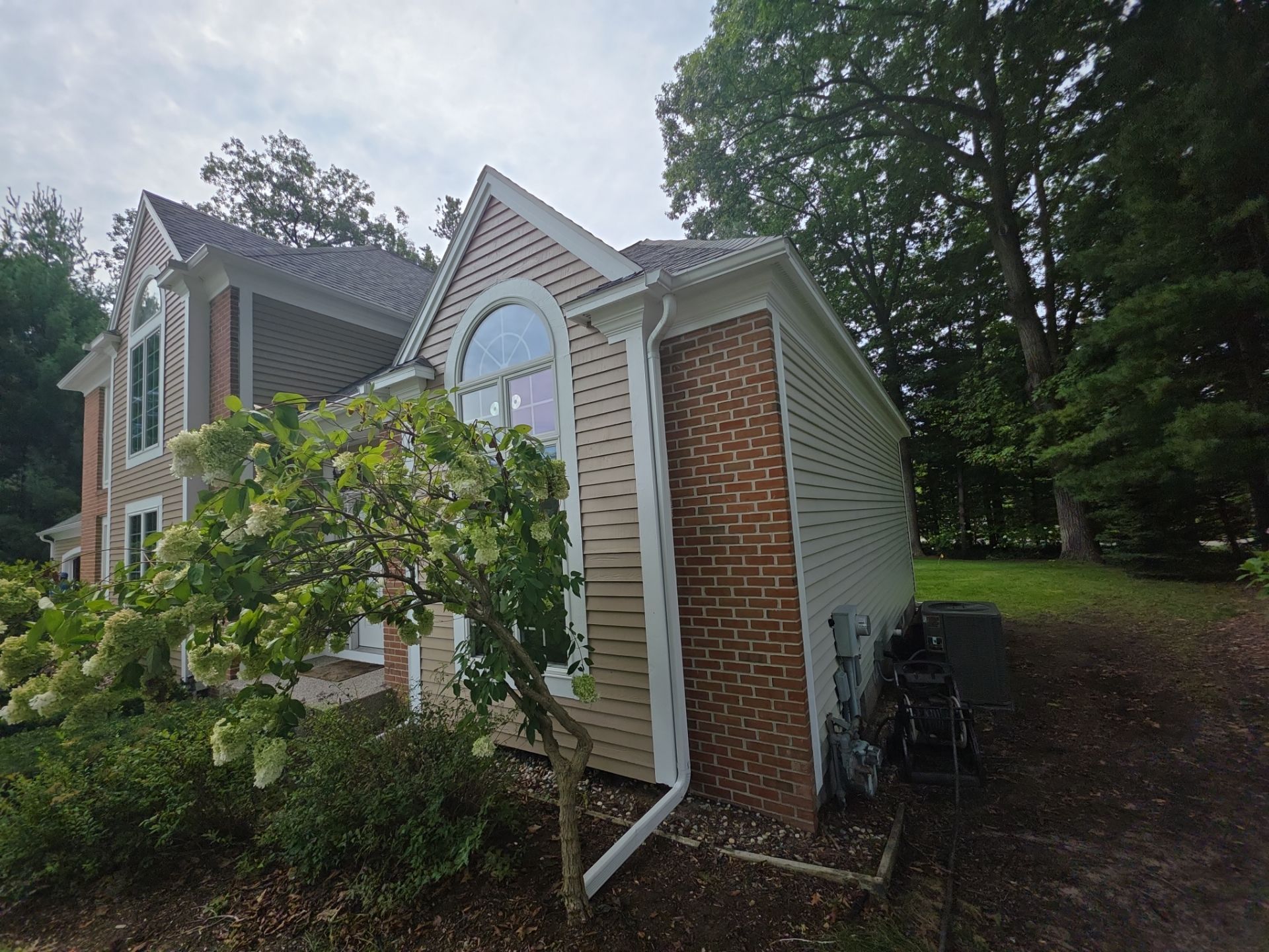 Exterior House Painting in Spring Lake, MI by Gordon Painting